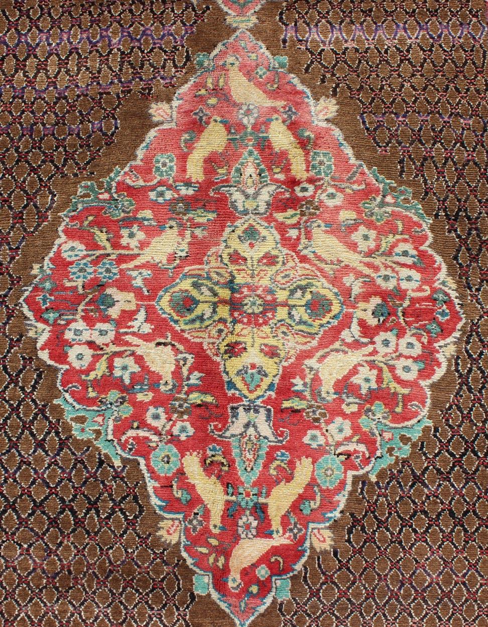 Persischer Serab-Teppich aus Kamelhaar in Braun, Rot, Türkis und Dunkelblau (Wolle) im Angebot