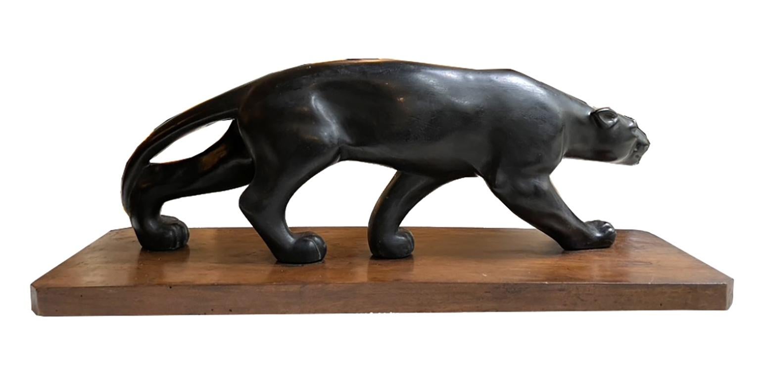 Art déco Striding panther en vente