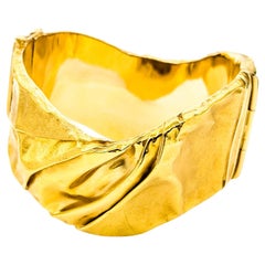 Llamativa Pulsera Pliegue Fanourakis de Oro Amarillo de 18k