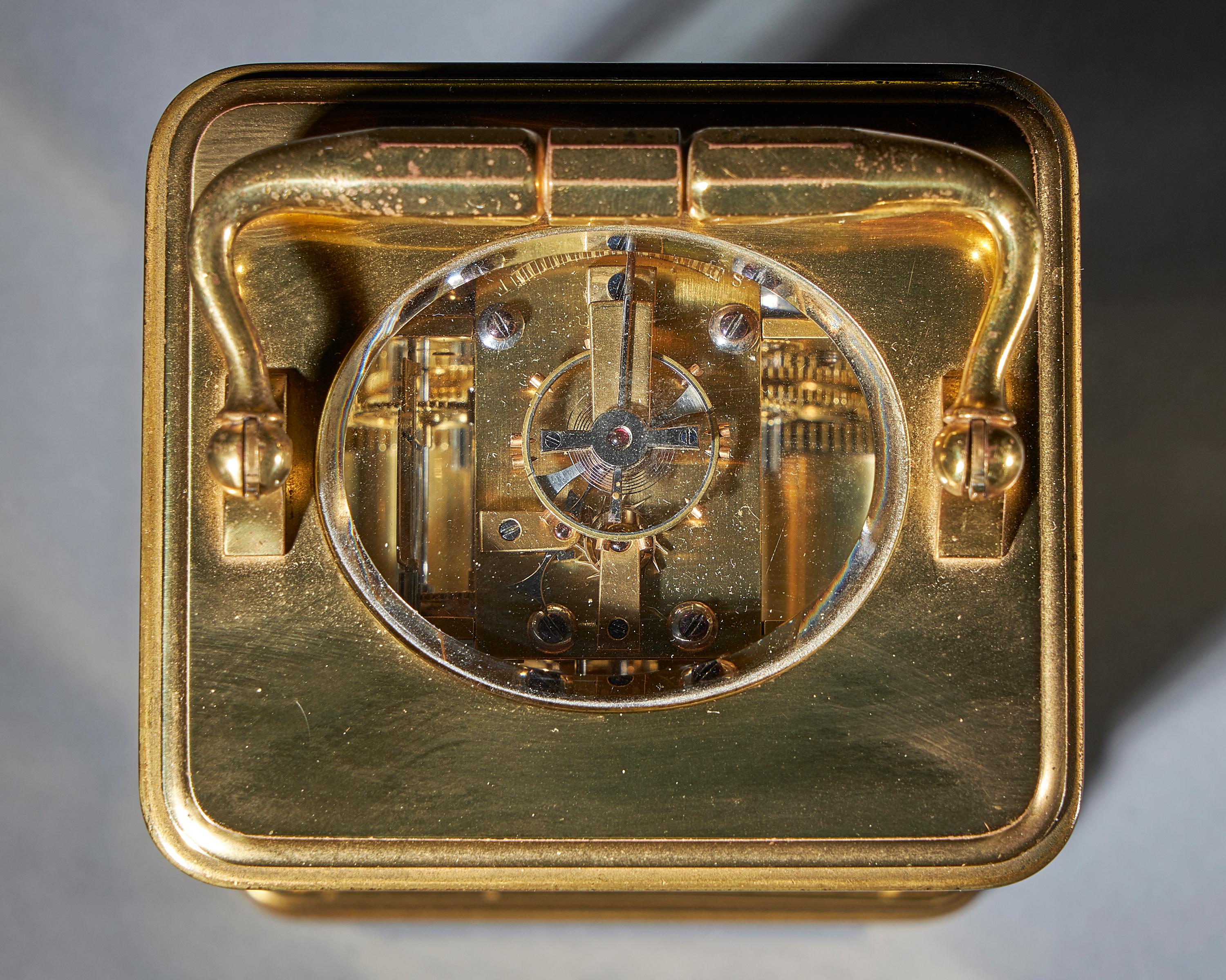 Striking 19th Century Carriage Clock with a Gilt-Brass Corniche Case by Grohé In Good Condition For Sale In Oxfordshire, United Kingdom