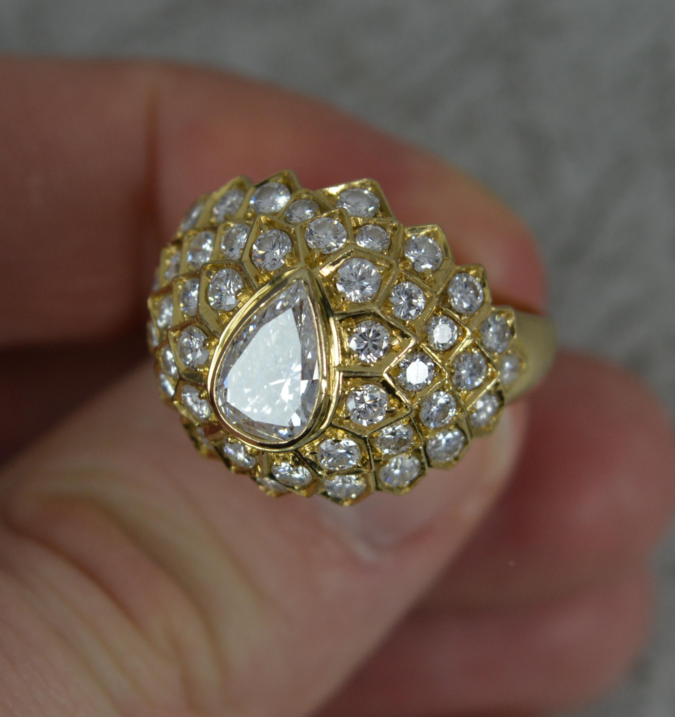 Striking 2.00ct Diamond and 18ct Gold Cluster Cocktail Ring 5