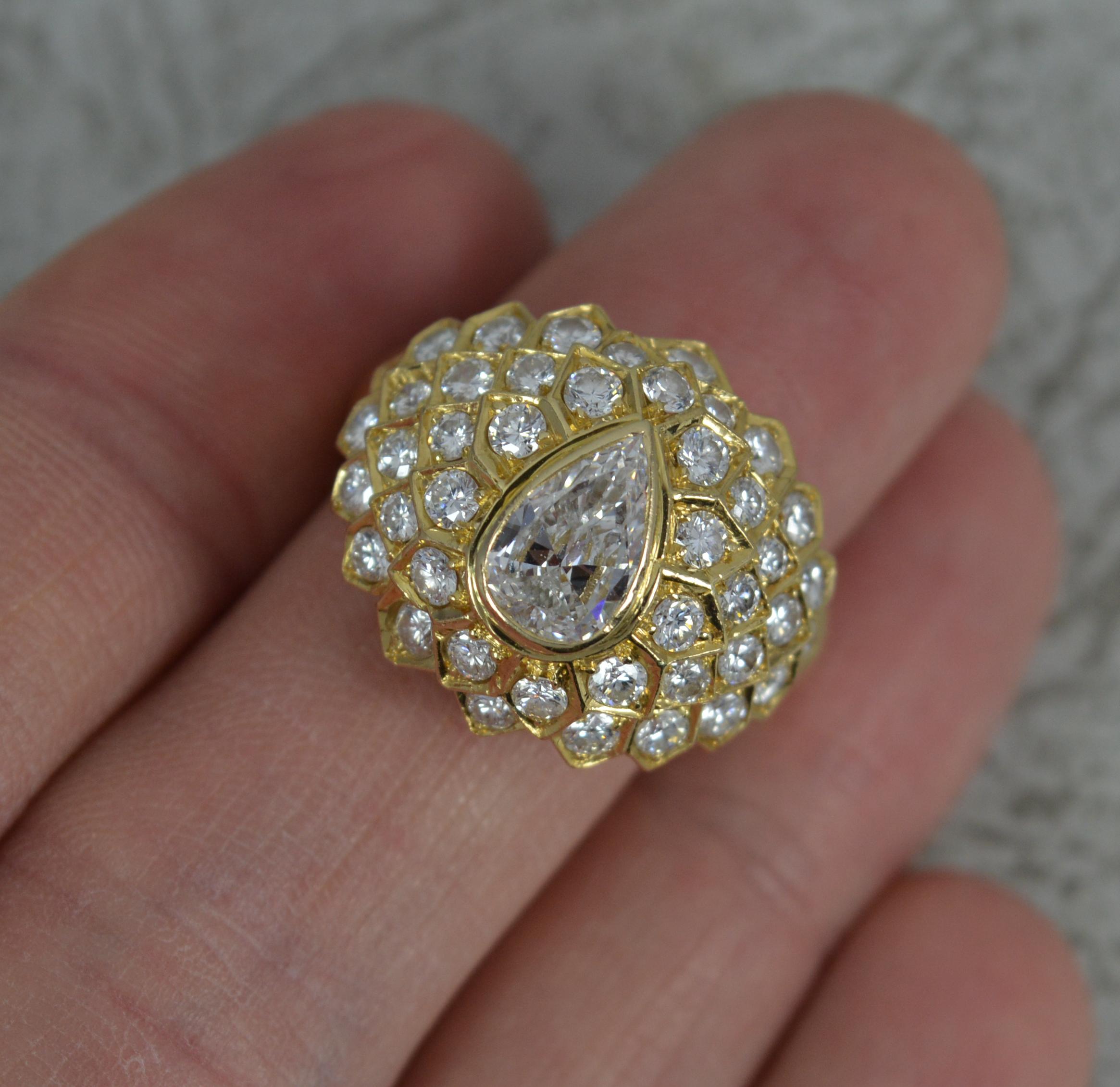 Striking 2.00ct Diamond and 18ct Gold Cluster Cocktail Ring 7