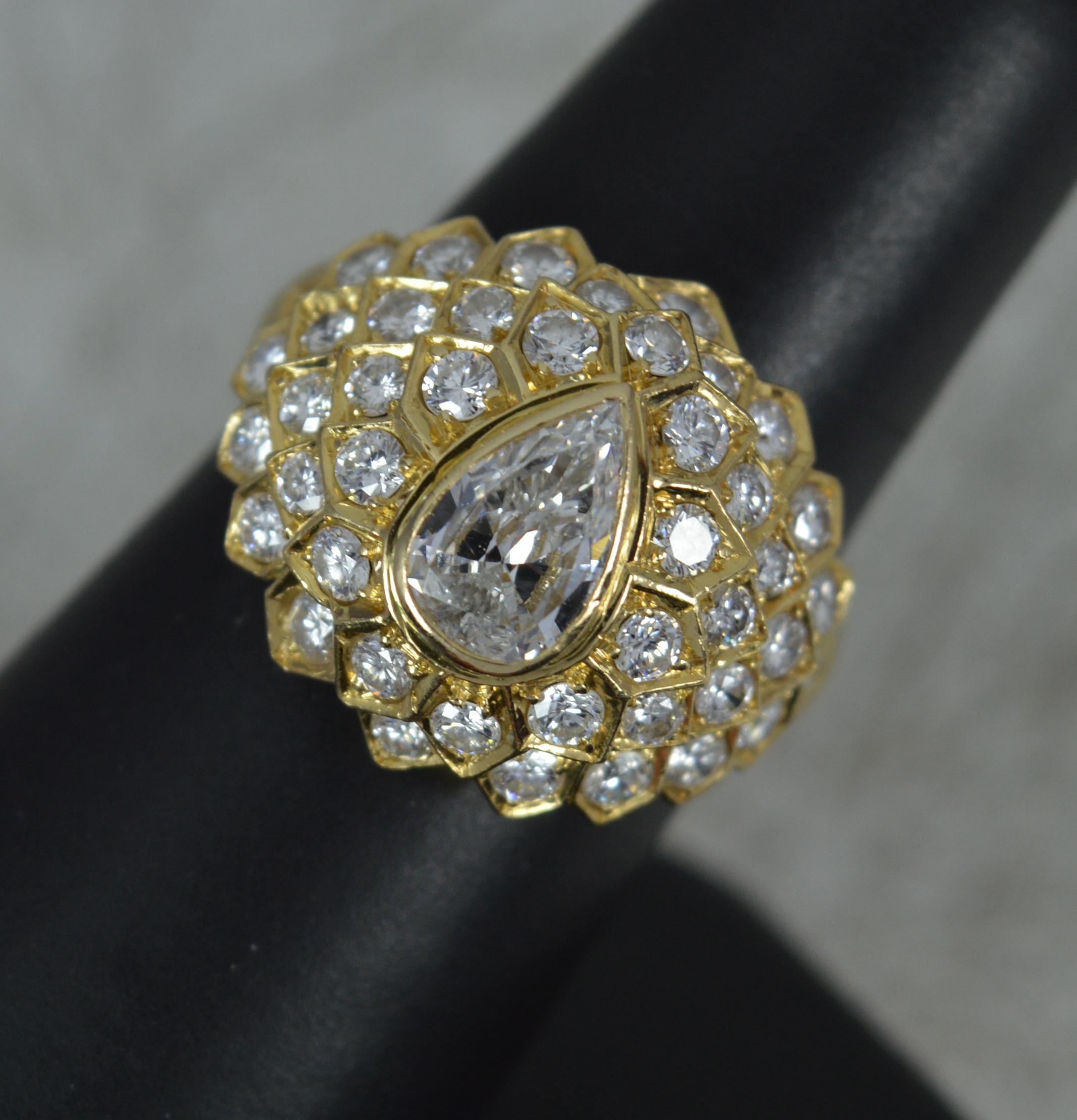 Striking 2.00ct Diamond and 18ct Gold Cluster Cocktail Ring 9