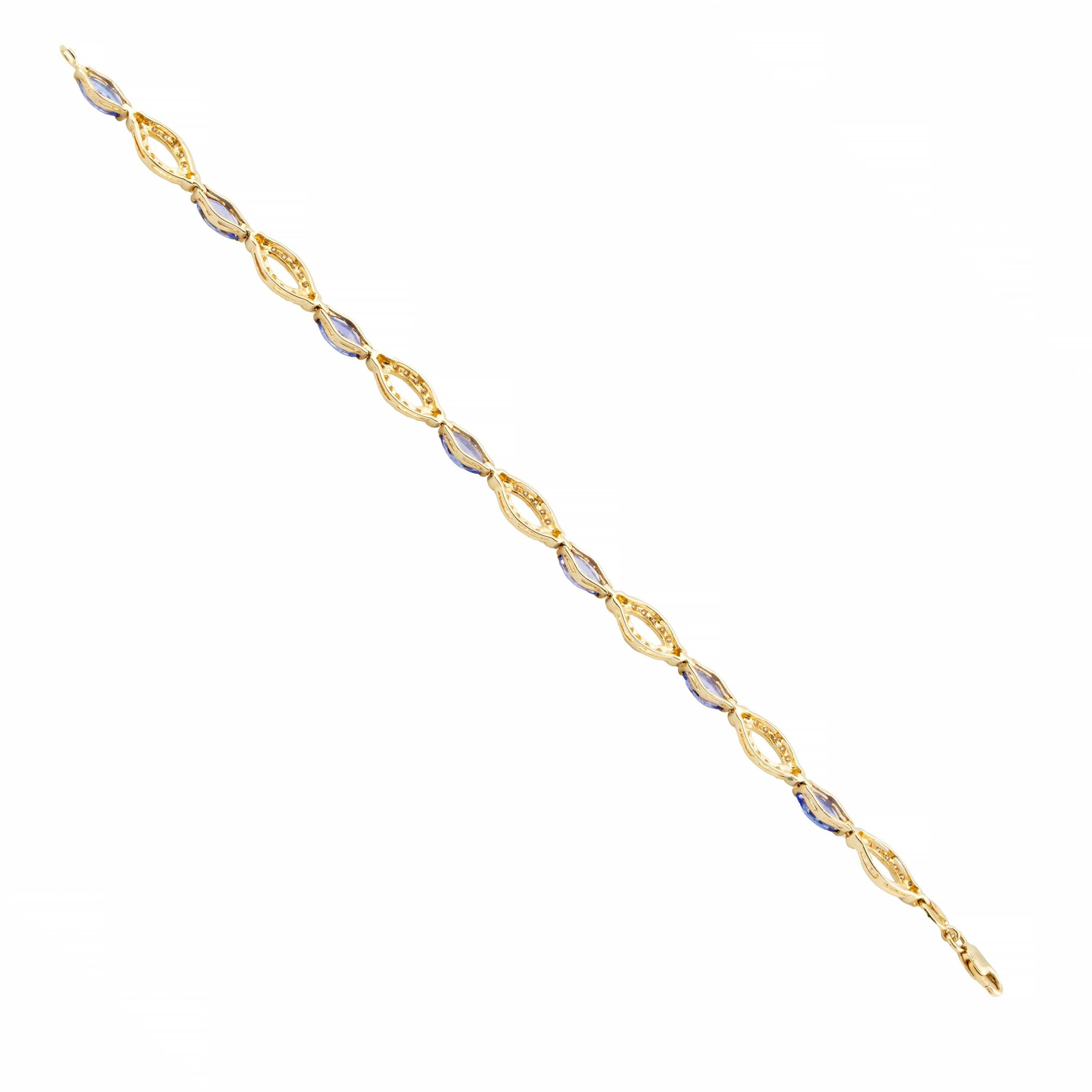 Women's Striking 2.10ctw Tanzanite and Diamond Bracelet in 14K Gold
