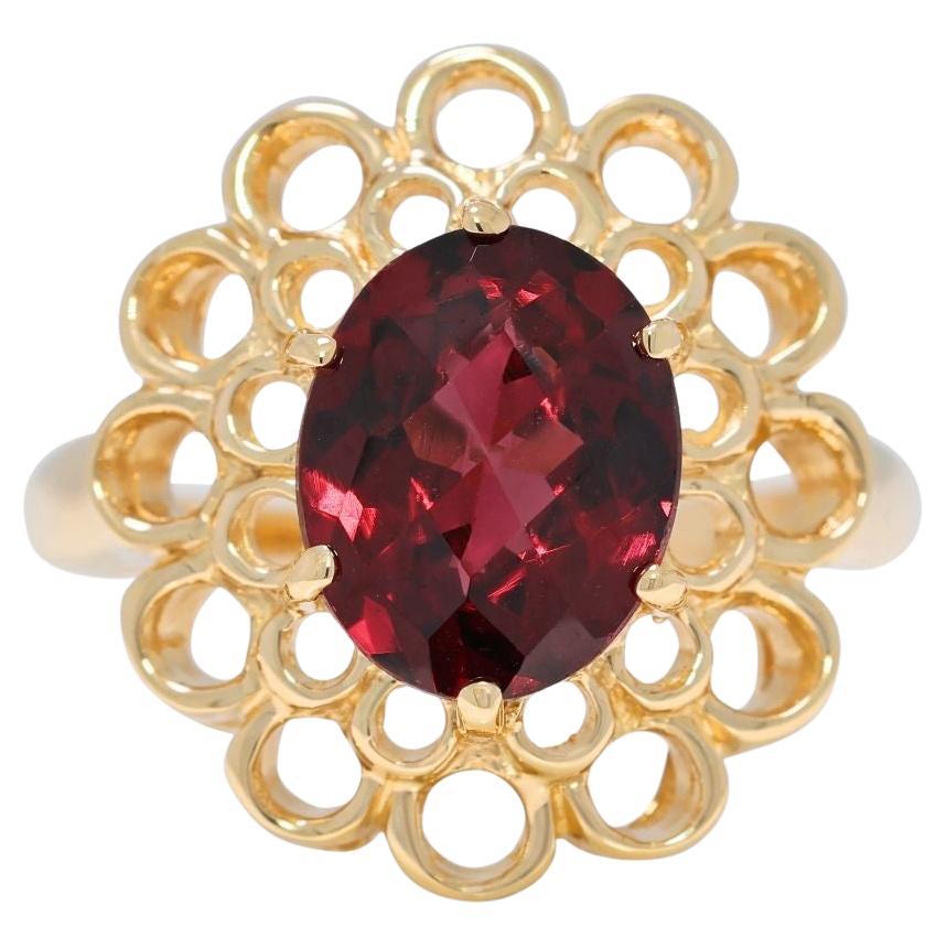 Striking 2.33ct Garnet Ring in 14K Yellow Gold