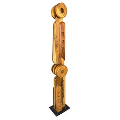 Llamativa Escultura Abstracta de Madera de Ed Hart