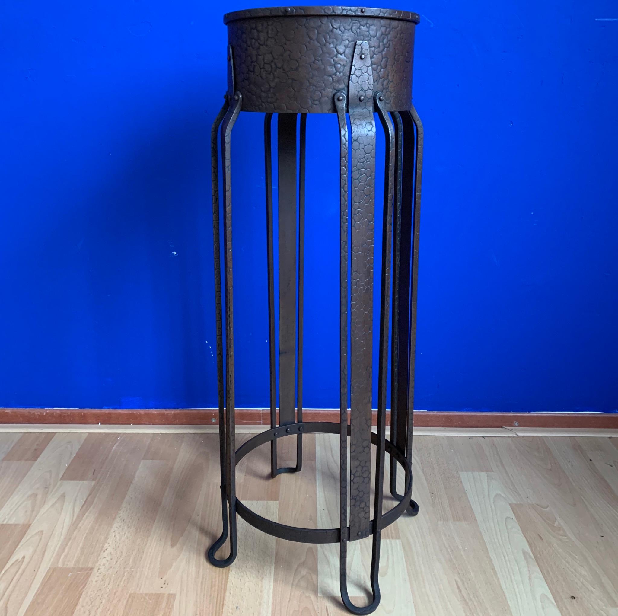 Top Quality and Pure Art Deco Wrought Iron / Brass Top Pedestal or Flower Stand  For Sale 5