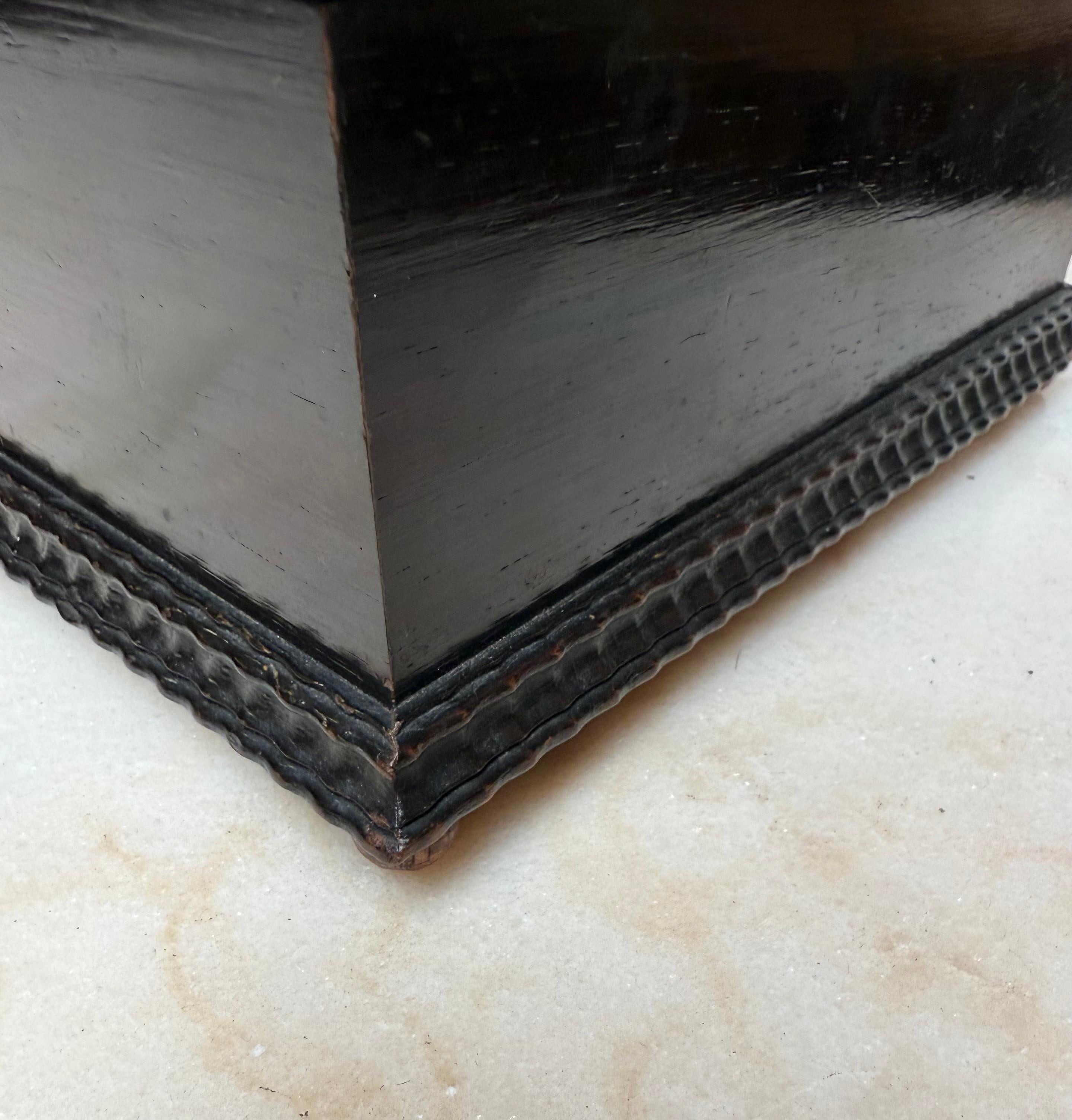 Striking Antique Dutch Colonial Silver-Mounted on Top Hardwood Box, circa 1880 For Sale 5