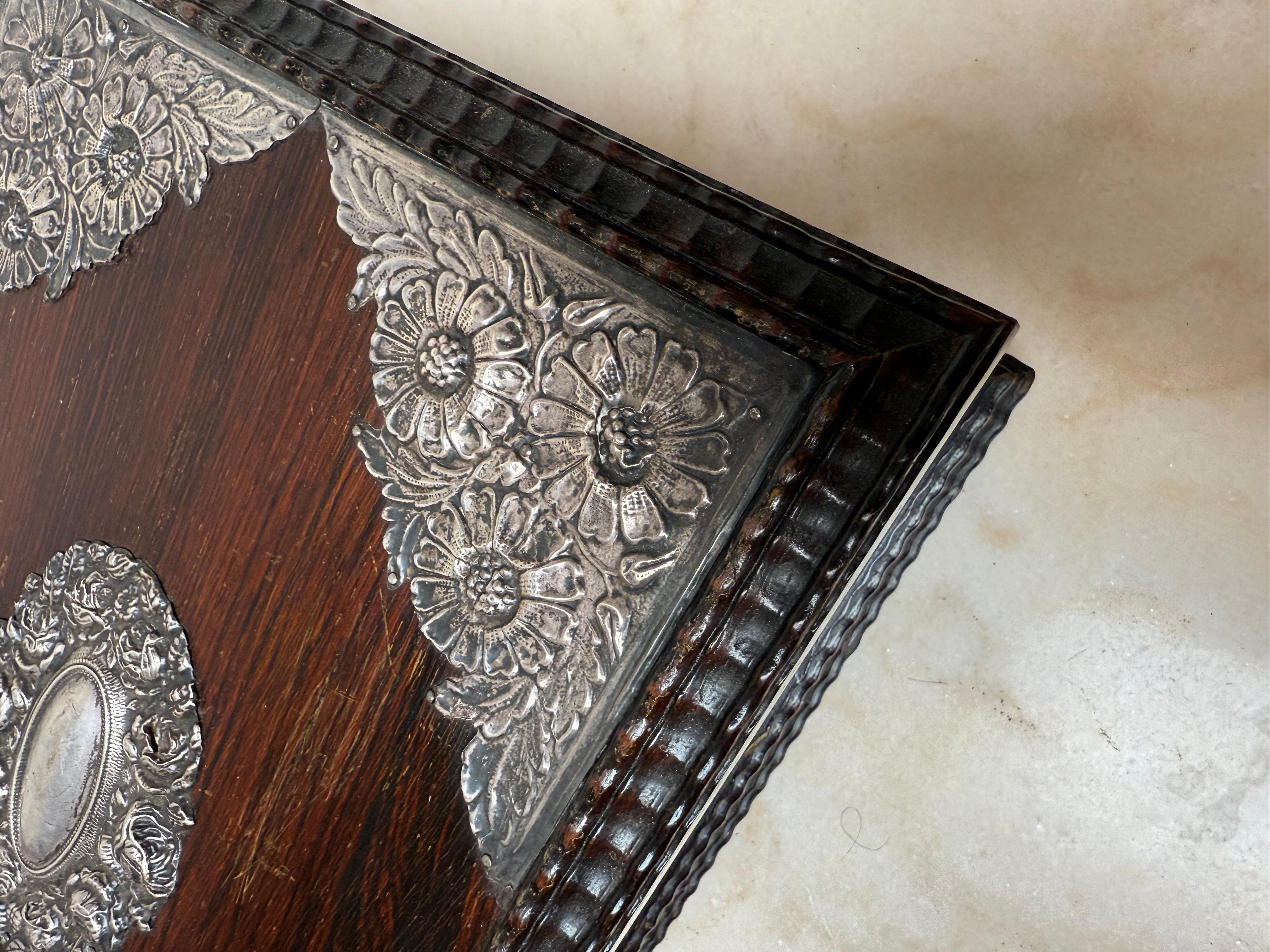 Striking Antique Dutch Colonial Silver-Mounted on Top Hardwood Box, circa 1880 In Good Condition For Sale In Lisse, NL