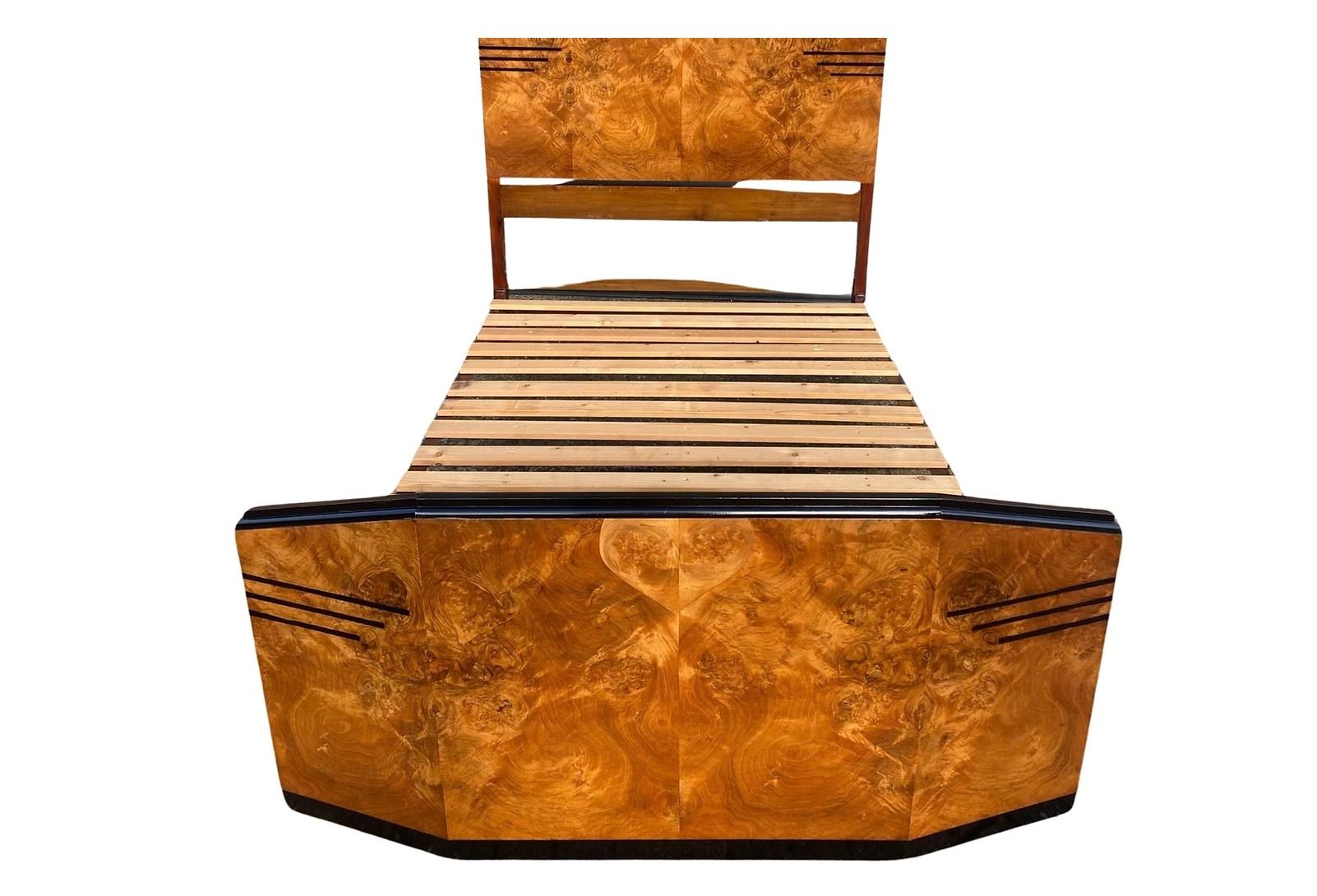 Mid-20th Century Striking Art Deco Hexagonal Fronted Burr Walnut and ebonised Double Bed1751750 For Sale