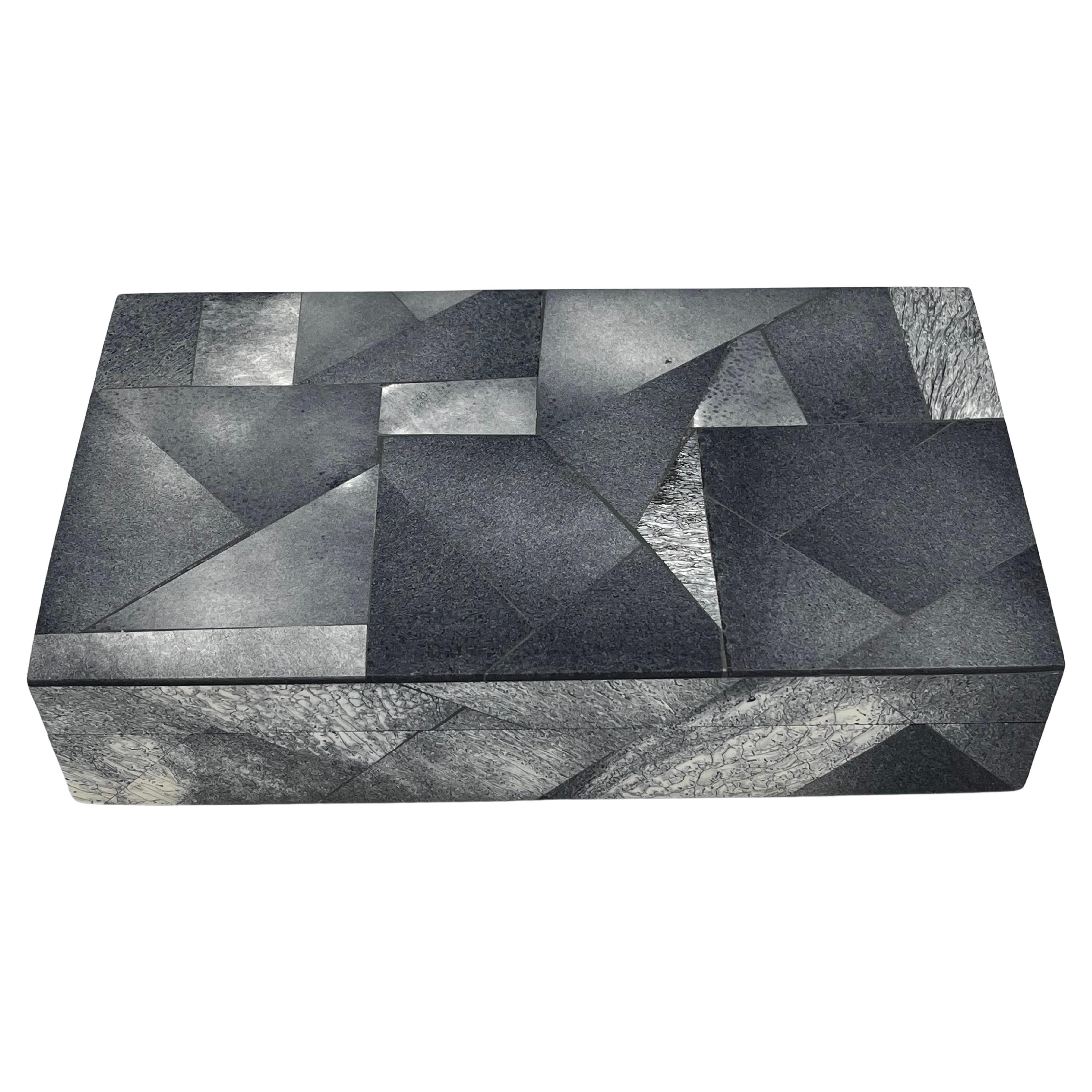 Boîte en bois décorative de style art déco cubiste g�éométrique Merveilleux cadeau en vente