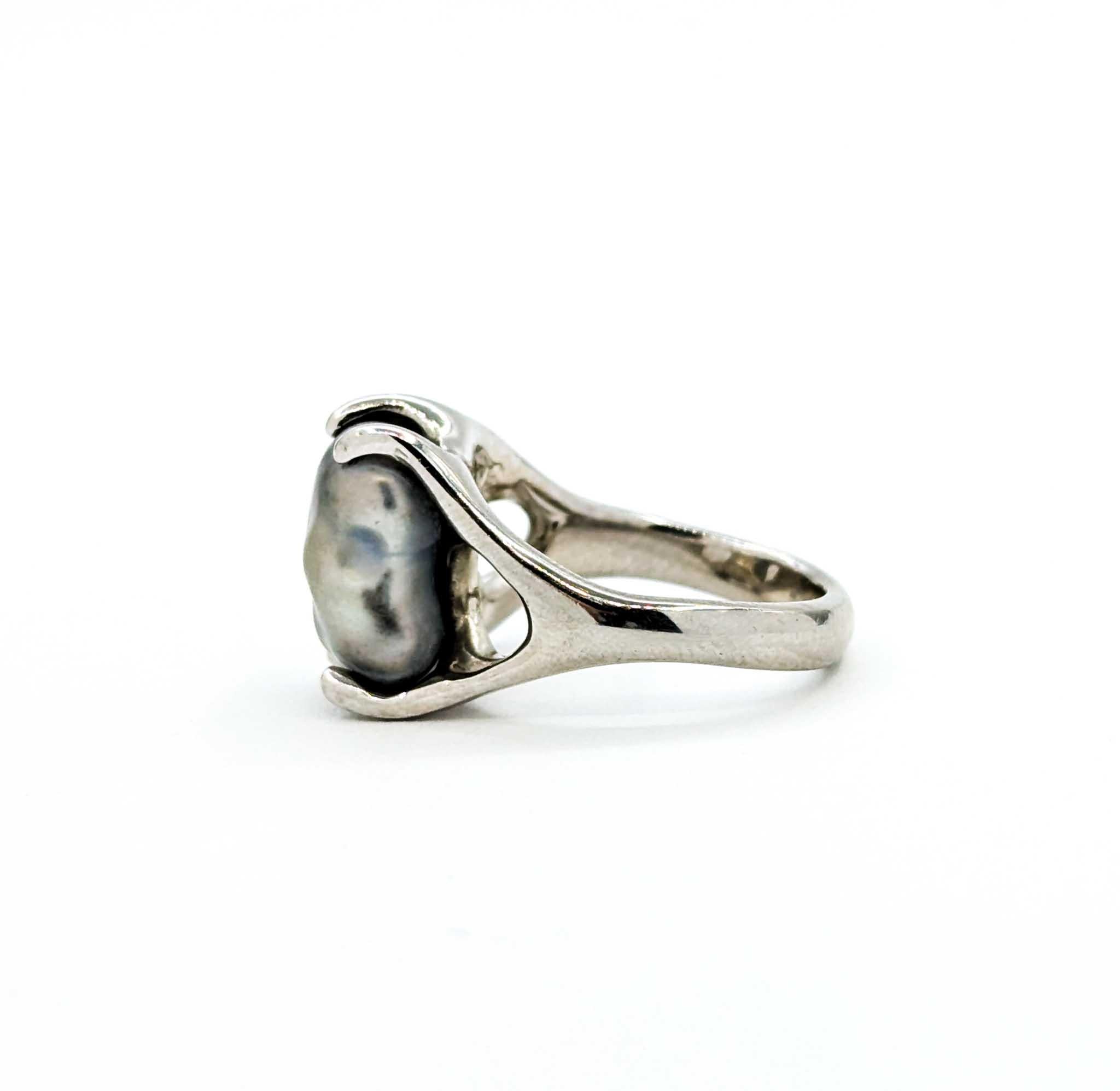 Baroque Bague en or blanc 14k avec perles baroques Whiting en vente
