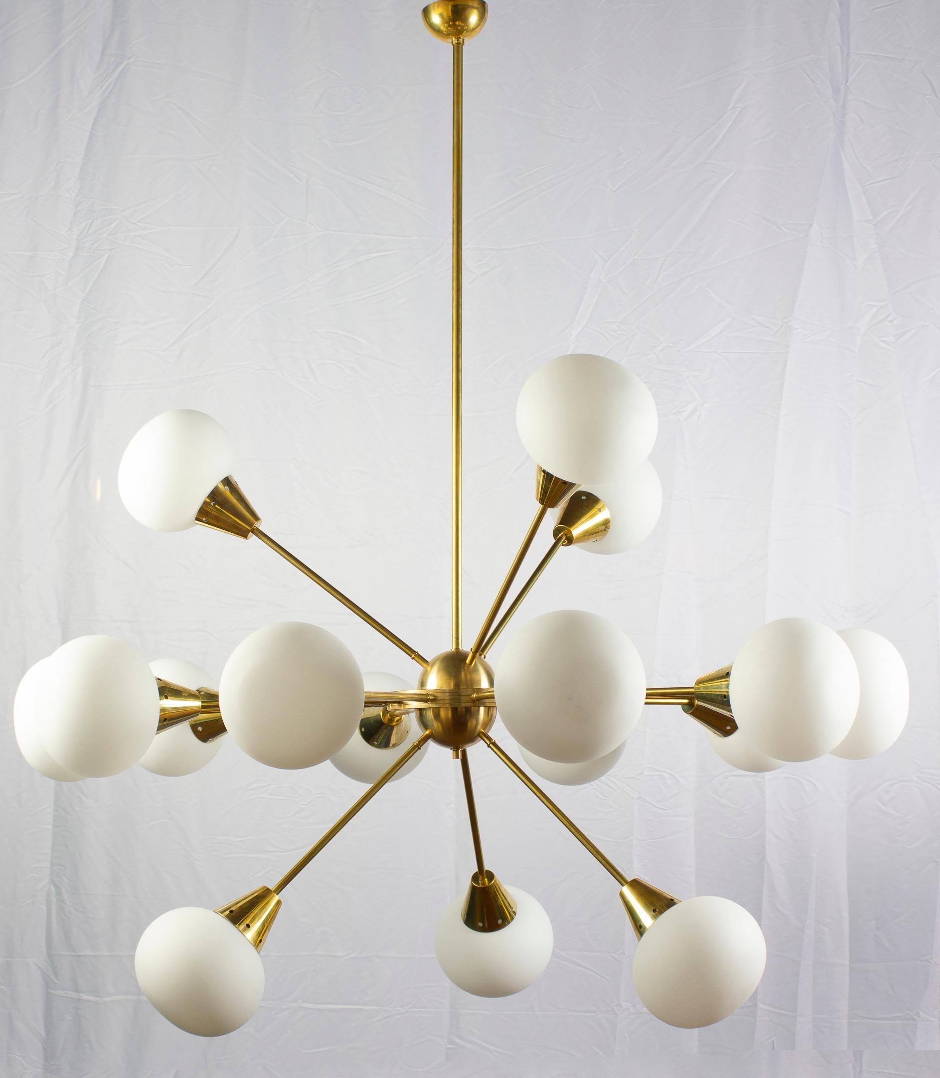 Striking Brass and Opaline Murano Glass Large Sputnik Chandelier Italy 1970' For Sale 6