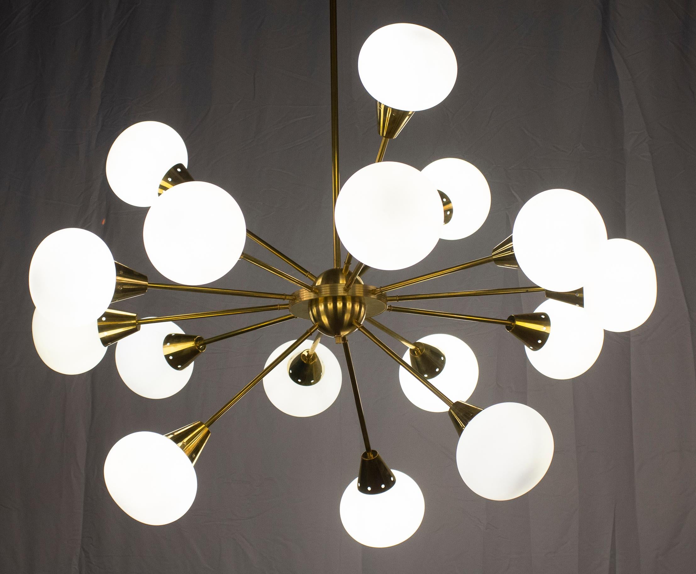 Striking Brass and Opaline Murano Glass Large Sputnik Chandelier Italy 1970' For Sale 12