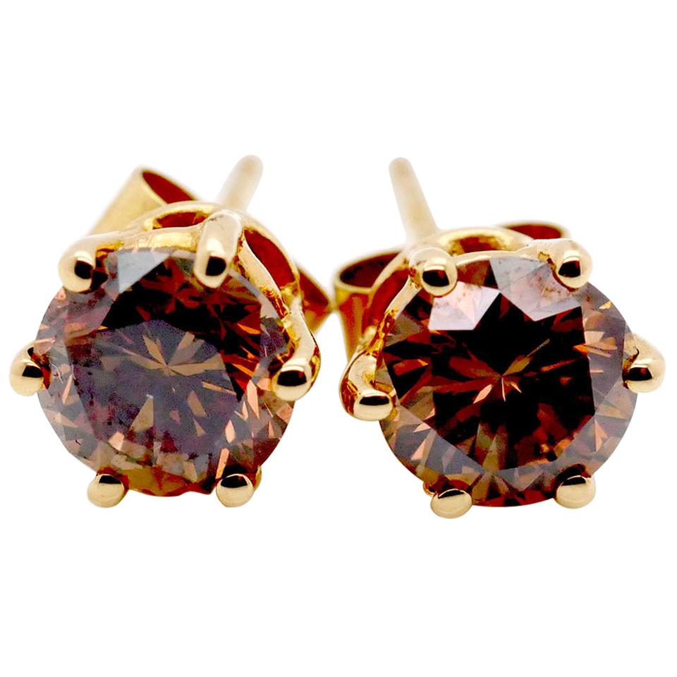 Striking 2.15 Carat Brown Diamond and Yellow Gold Stud Earrings