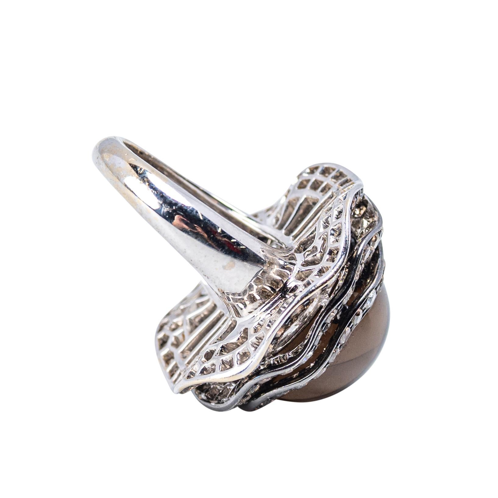 Auffälliger Cabochon-Ring aus schwarzem Quarz und Diamant in 18 Karat Weißgold für Damen oder Herren im Angebot