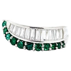 Striking Emerald & Diamond Ring in 900pt