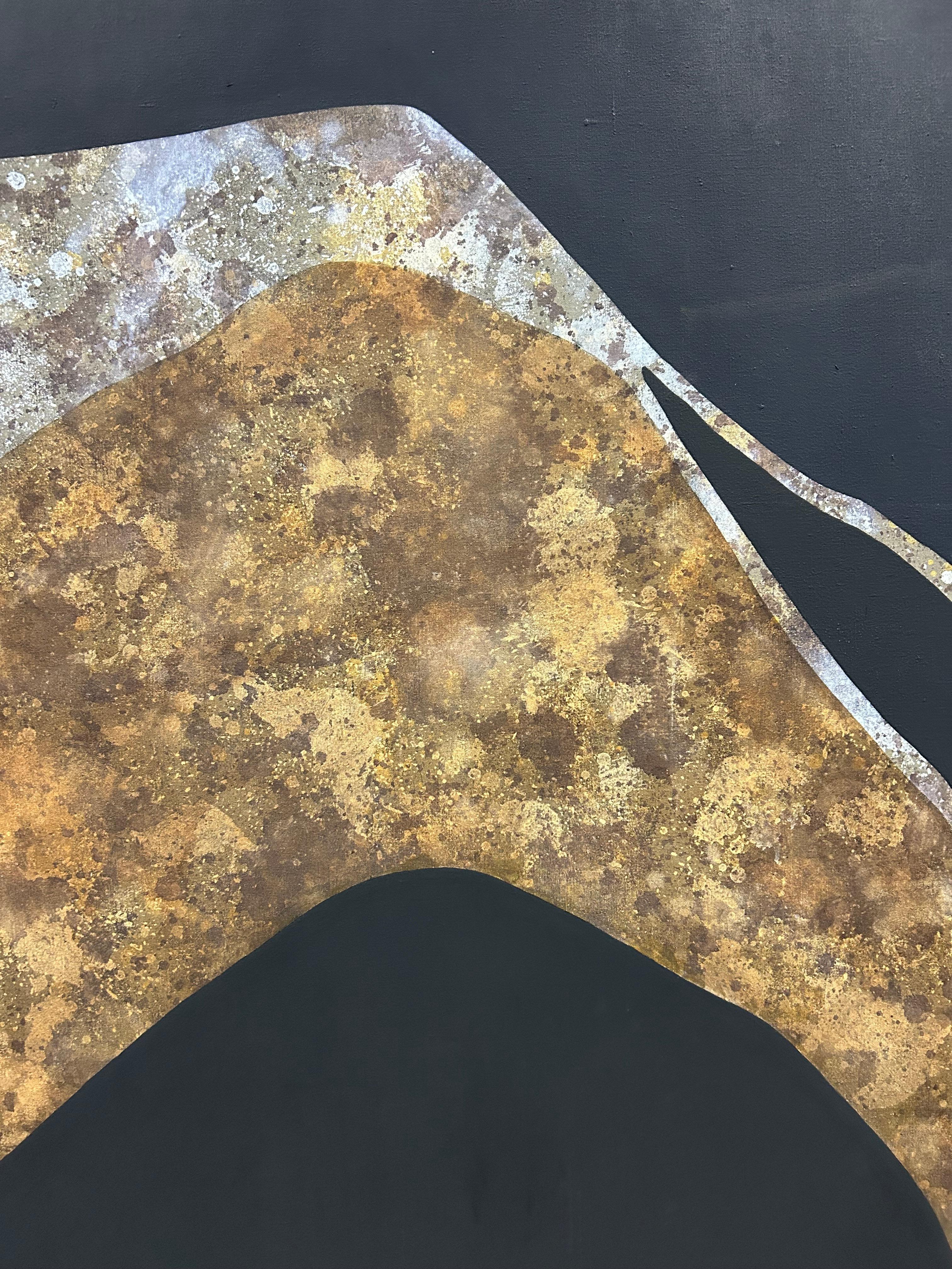 Moderne Vintage-Kunst des berühmten Princeton-Künstlers Thomas George mit dem Titel The Cave.  Riesig in den Ausmaßen und kraftvoll in seiner Einfachheit, mit einer begrenzten Farbpalette von Schwarz, Braun, Gold und Grau.  Die Wirkung der