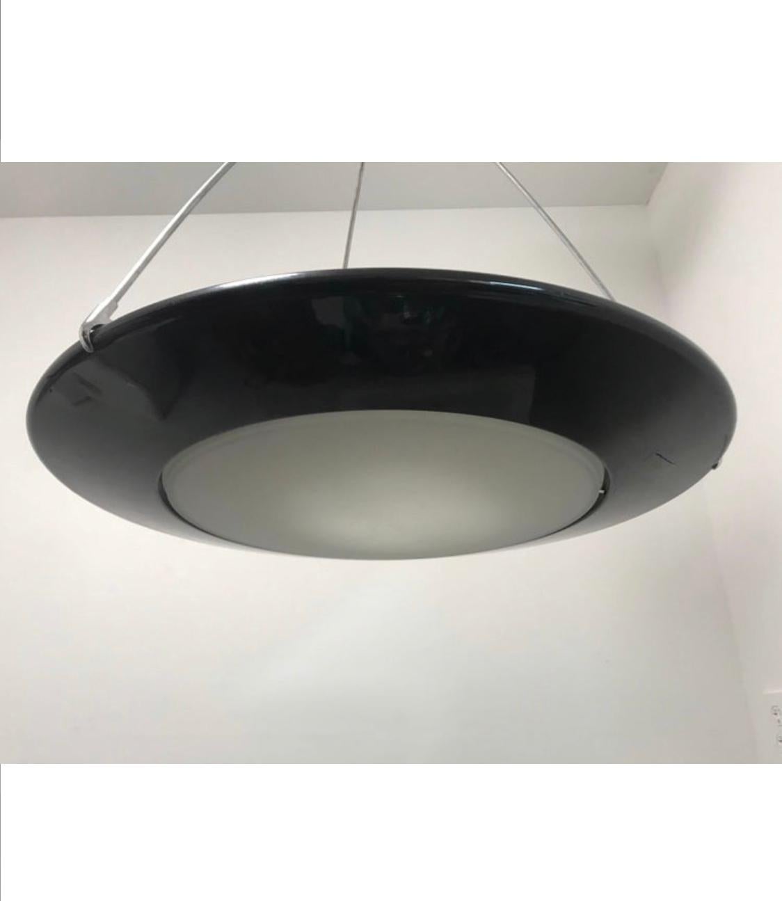 Post-Modern Striking Ezio Didone “Mira S” Pendant Light for Arteluce