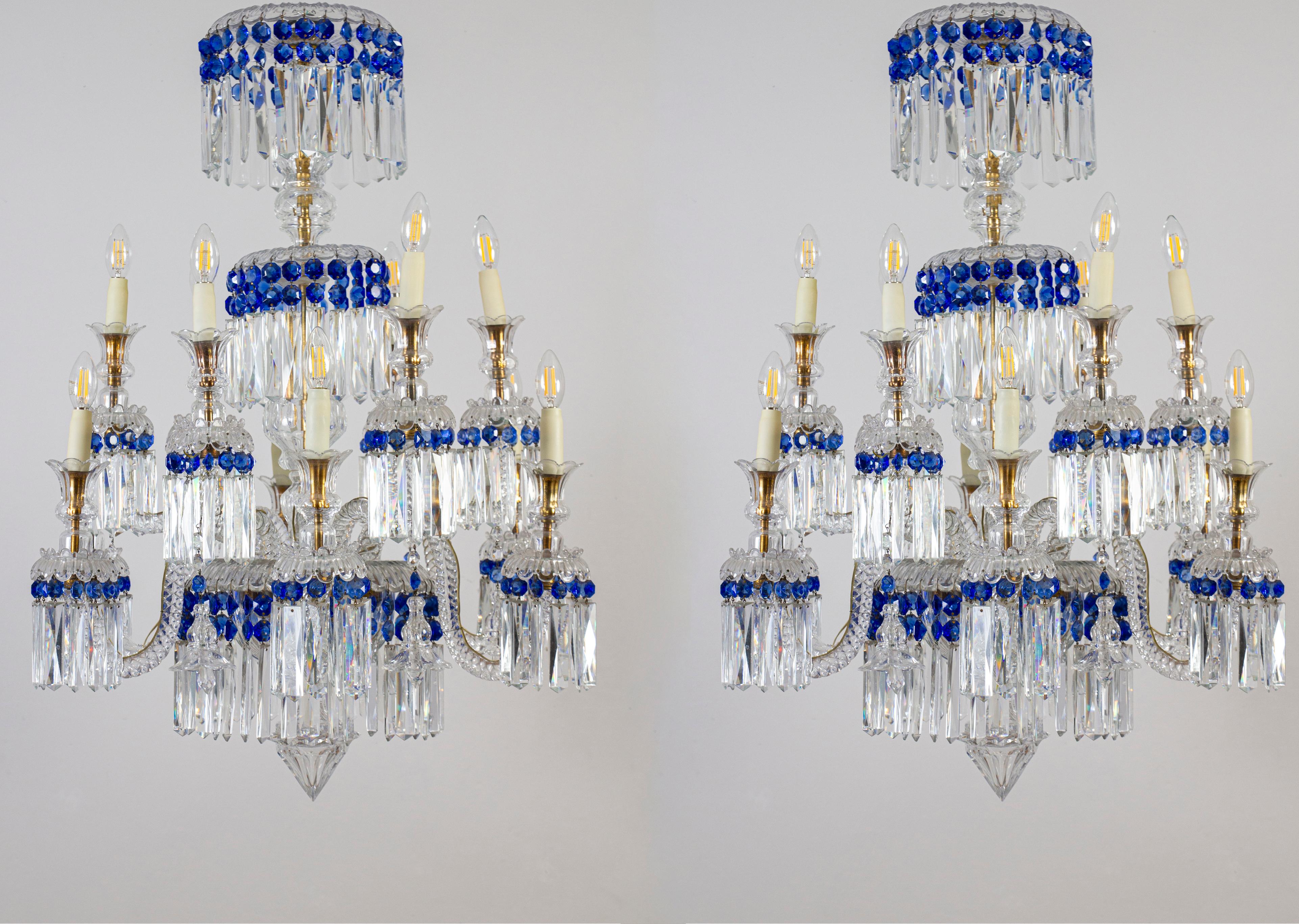 Cristallo francese trasparente e blu di grande effetto  Lampadario 1940' 6