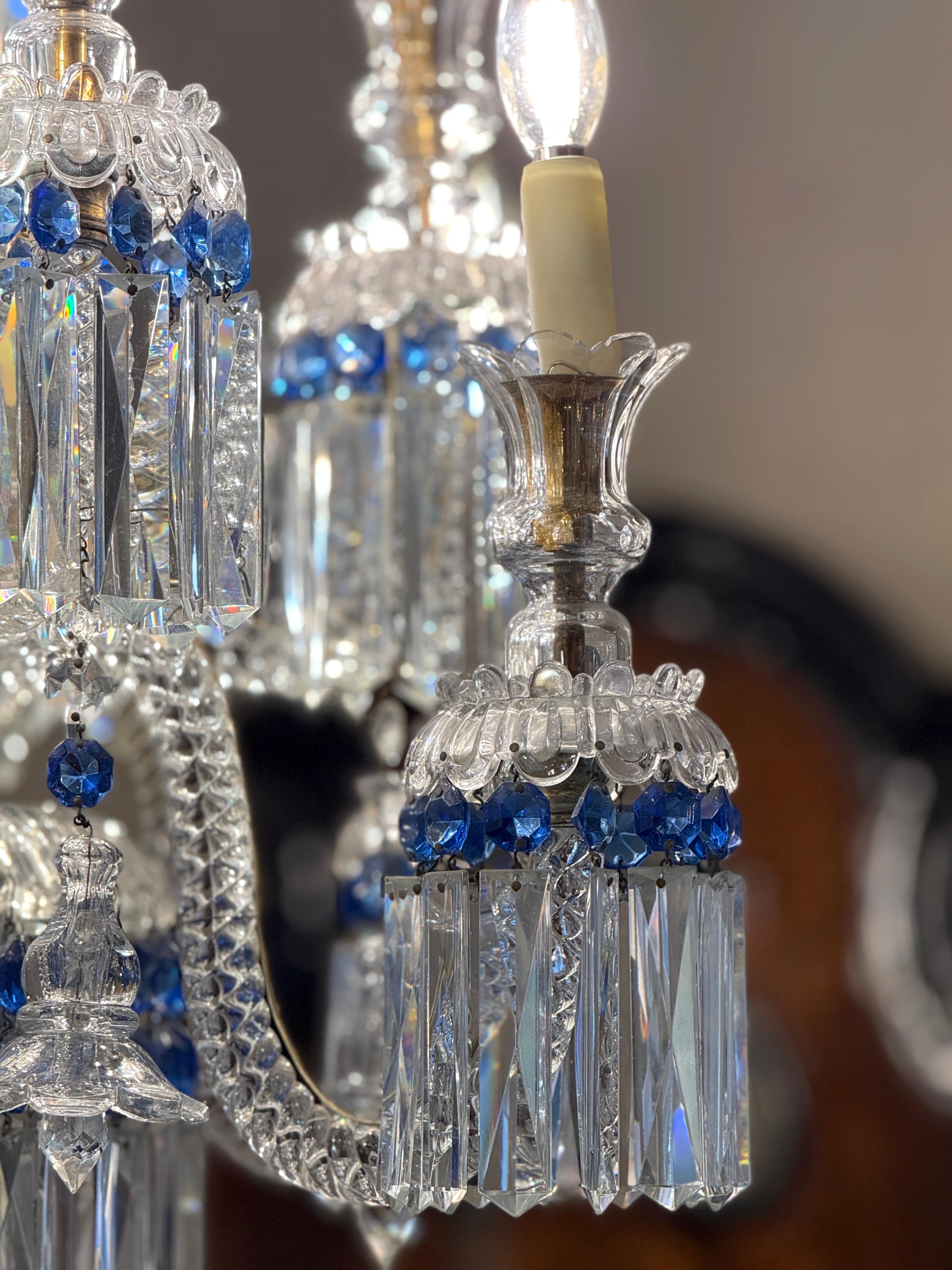 Cristallo francese trasparente e blu di grande effetto  Lampadario 1940' 3
