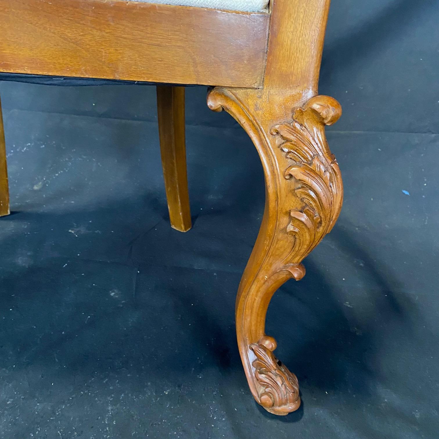  Striking French Louis XV Carved Walnut Chair and Ottoman Set For Sale 8