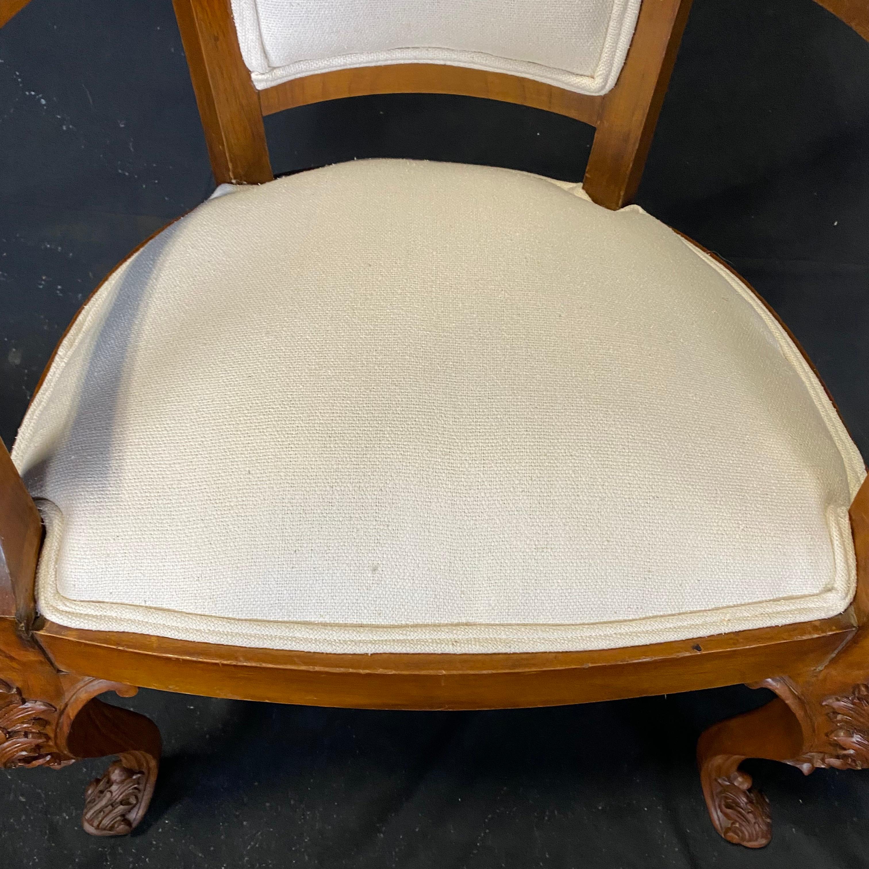  Striking French Louis XV Carved Walnut Chair and Ottoman Set For Sale 4