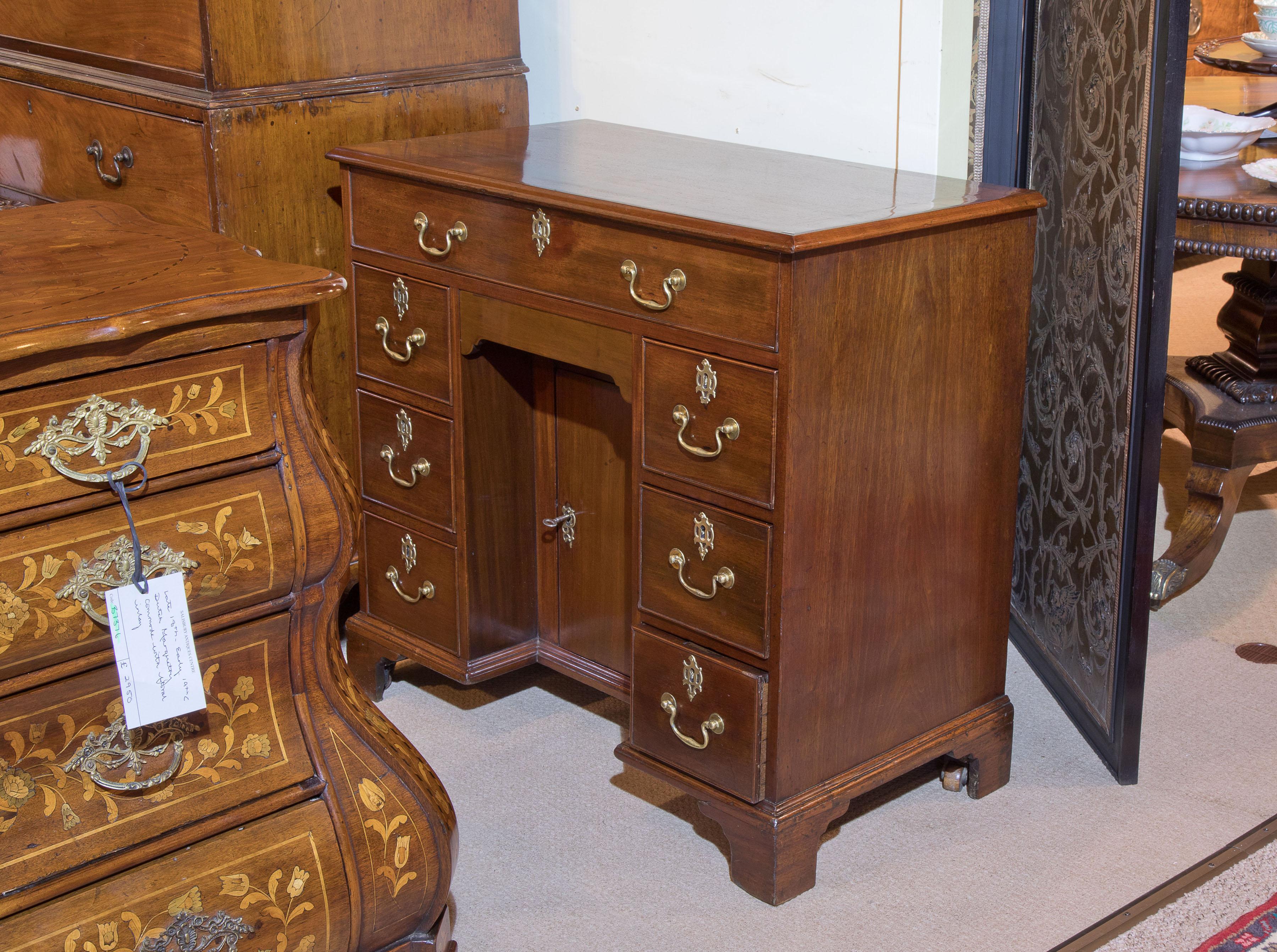 Striking George III Mahogany Kneehole Desk with Original Hardware For Sale 3