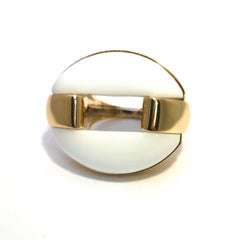 Striking Gold and White Agate Statement Ring