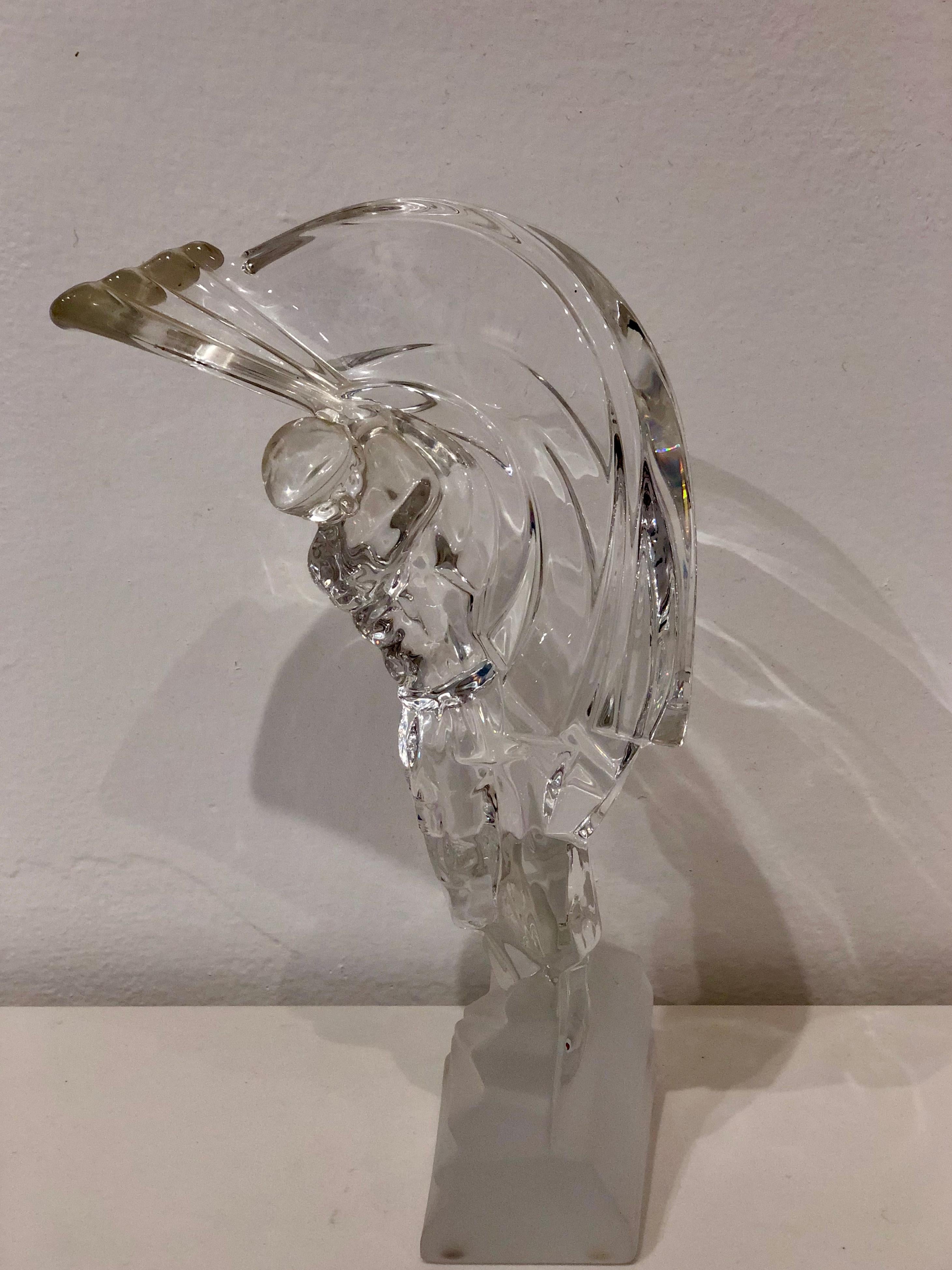 Beautiful crystal sculpture of golfer swinging his arm with frosted base, reminance of Lalique pieces, made in France, circa 1970s by Sevres crystal France , great condition no chips cracks or scratches ,signed and stamped, perfect gift for any golf