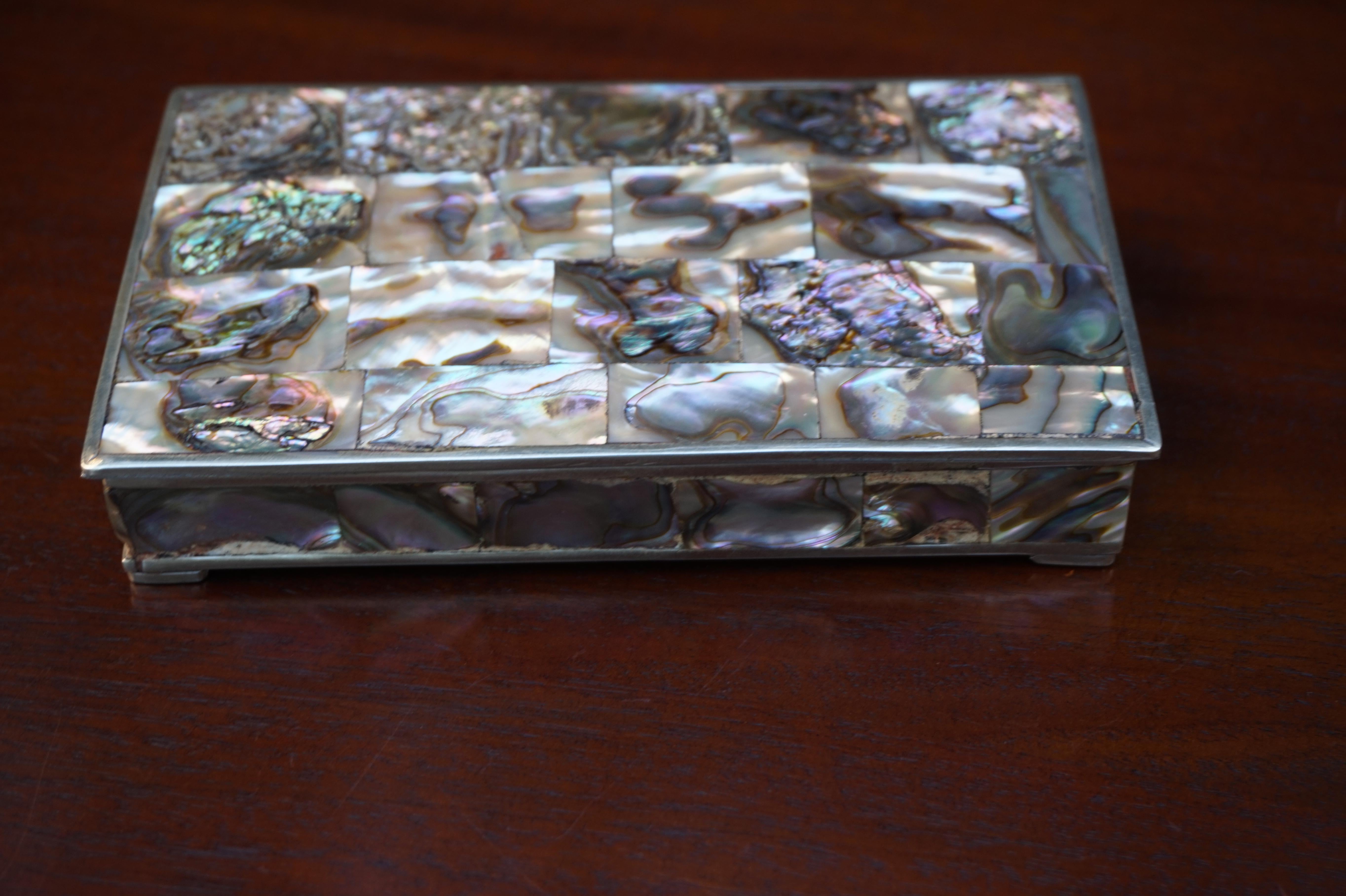 Art Deco Striking Handcrafted Midcentury Era Mother of Pearl and Alpaca Silver Box
