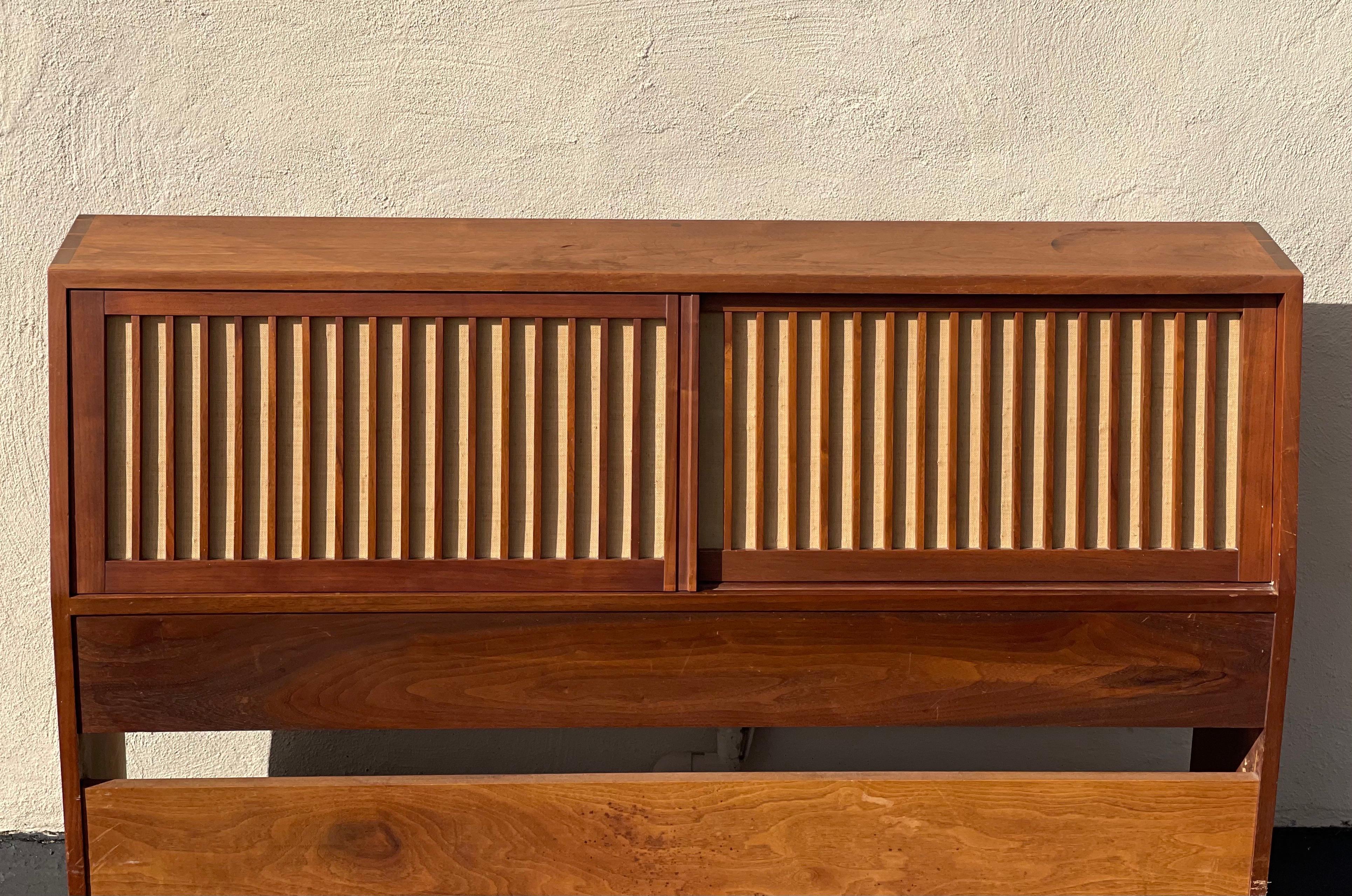 Walnut Striking Handcrafted Storage Headboard by George Nakashima with Paperwork, 1959 For Sale