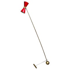 Remarquable lampadaire italien de style Stilnovo du milieu du siècle dernier