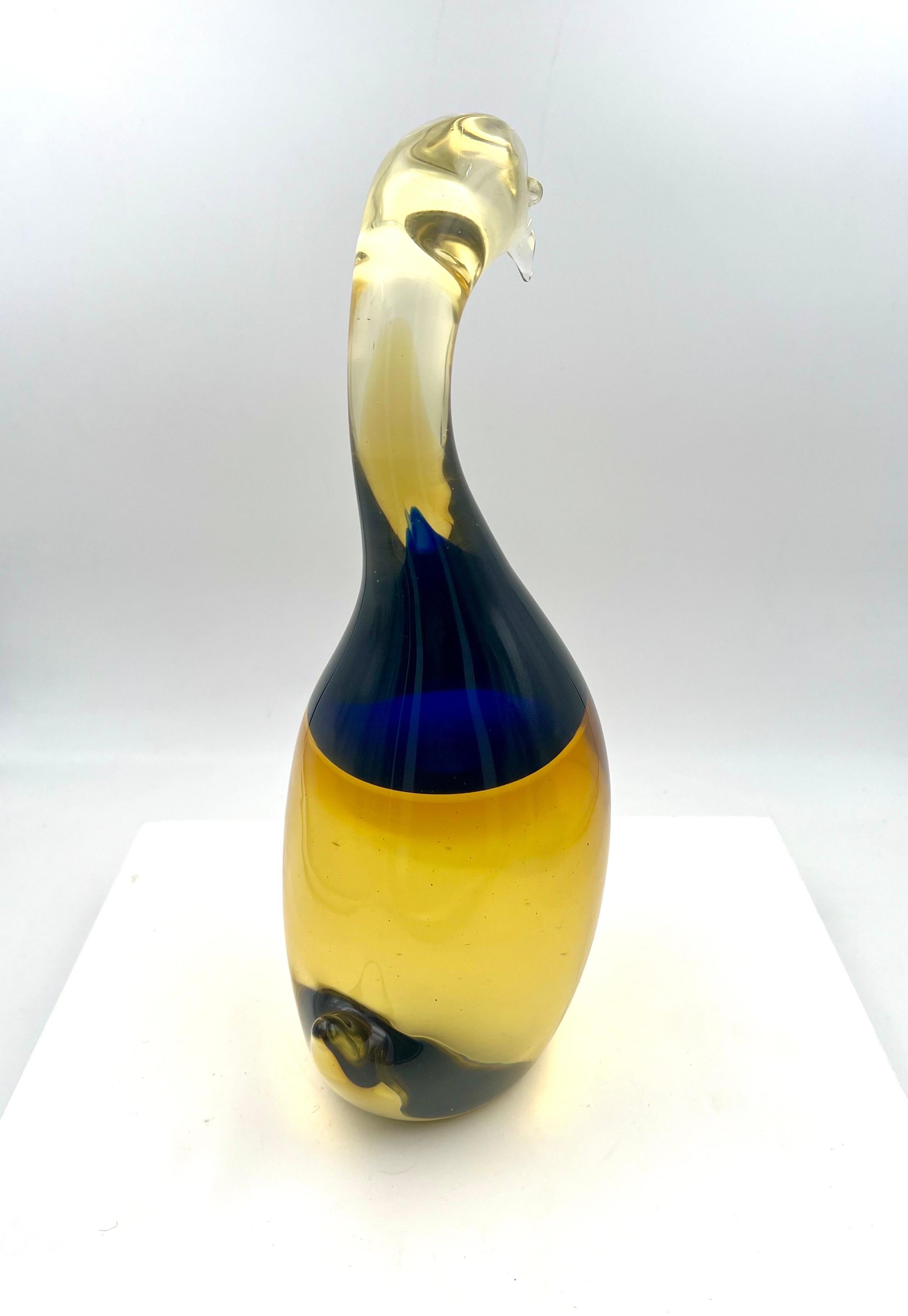 Striking Italian Sommerso Blown Murano Glass Tall Penguin In Excellent Condition In San Diego, CA