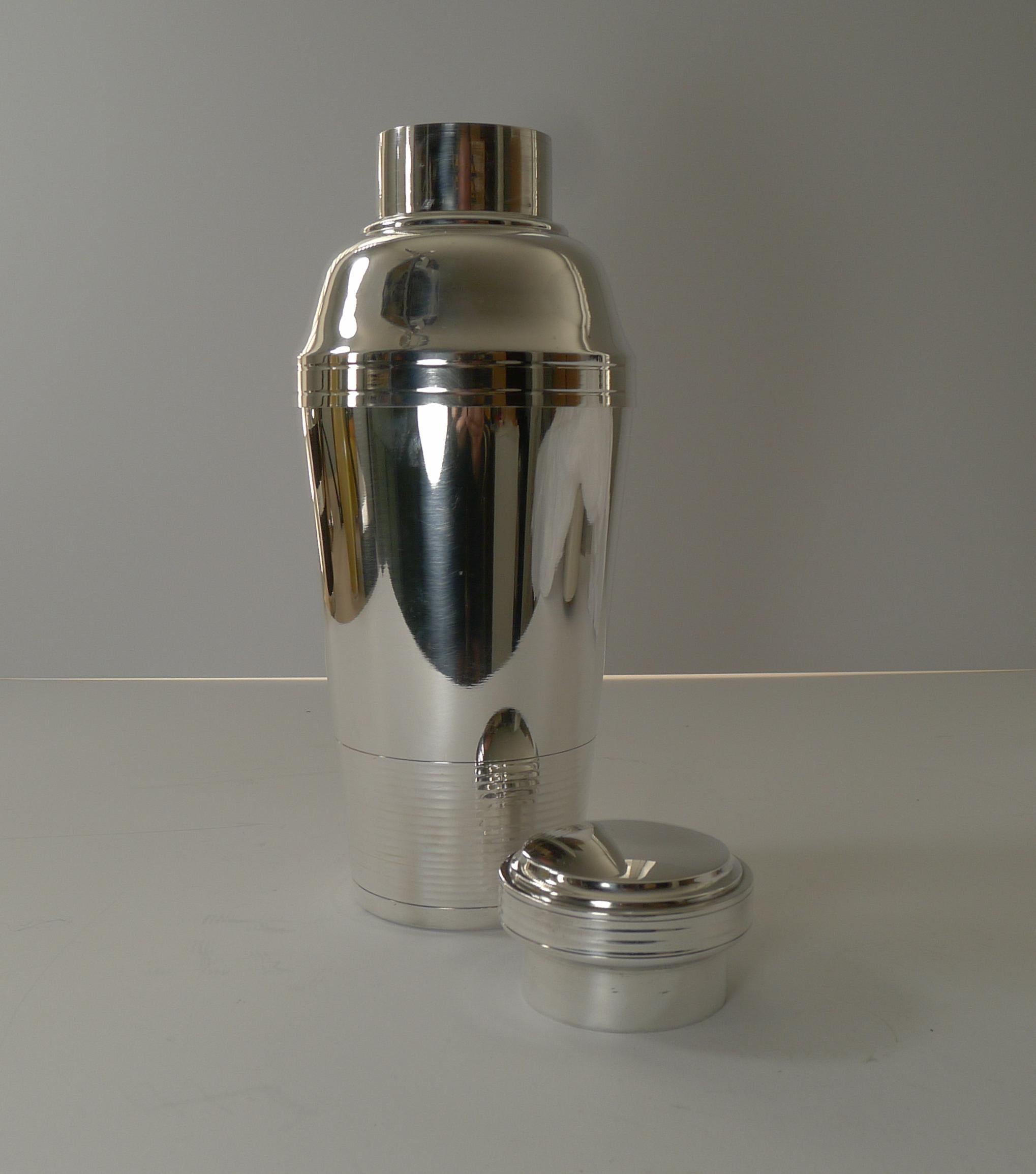 Mid-20th Century Striking Large French Art Deco Silver Plated Cocktail Shaker c.1930