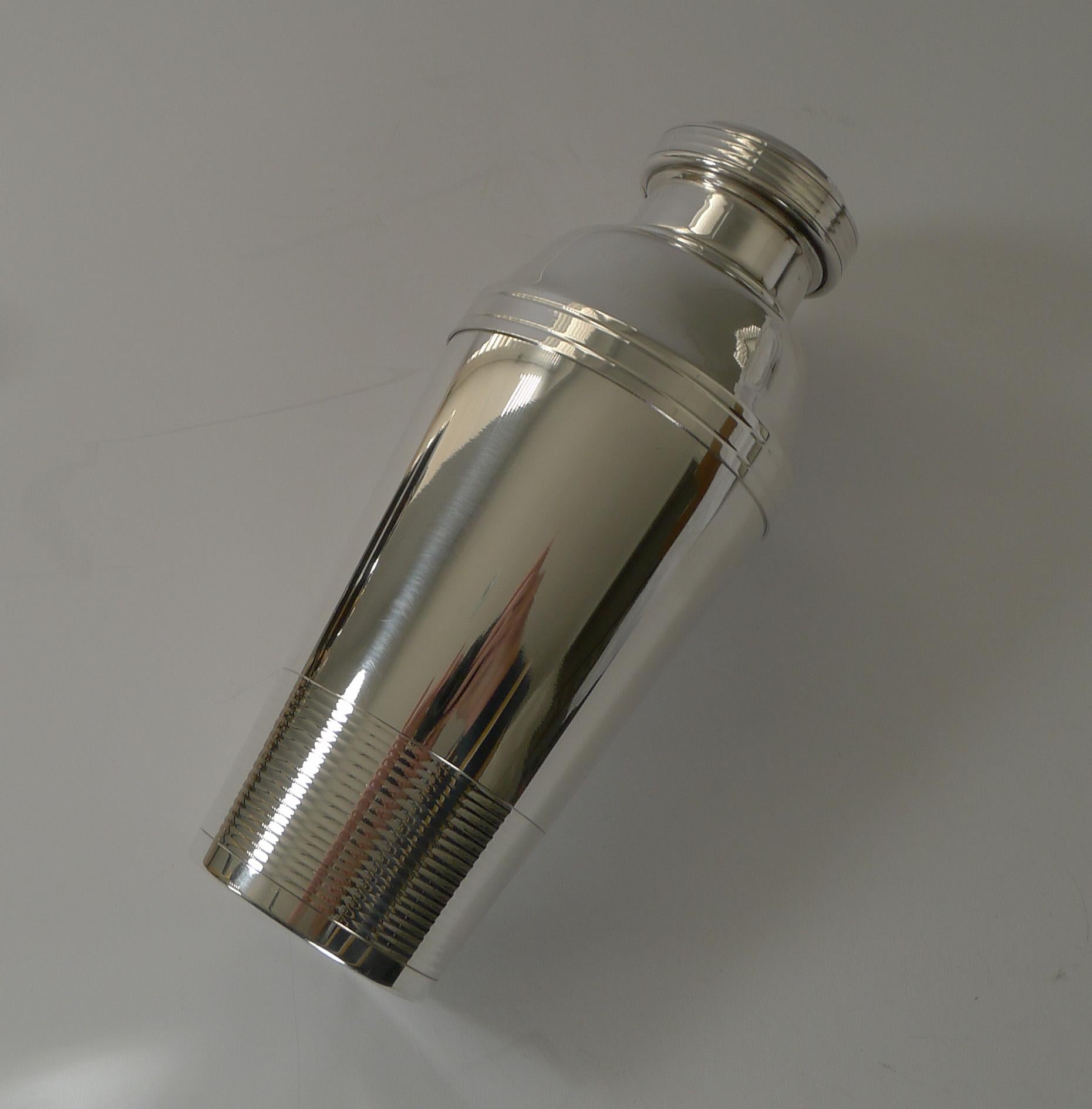 Striking Large French Art Deco Silver Plated Cocktail Shaker c.1930 1