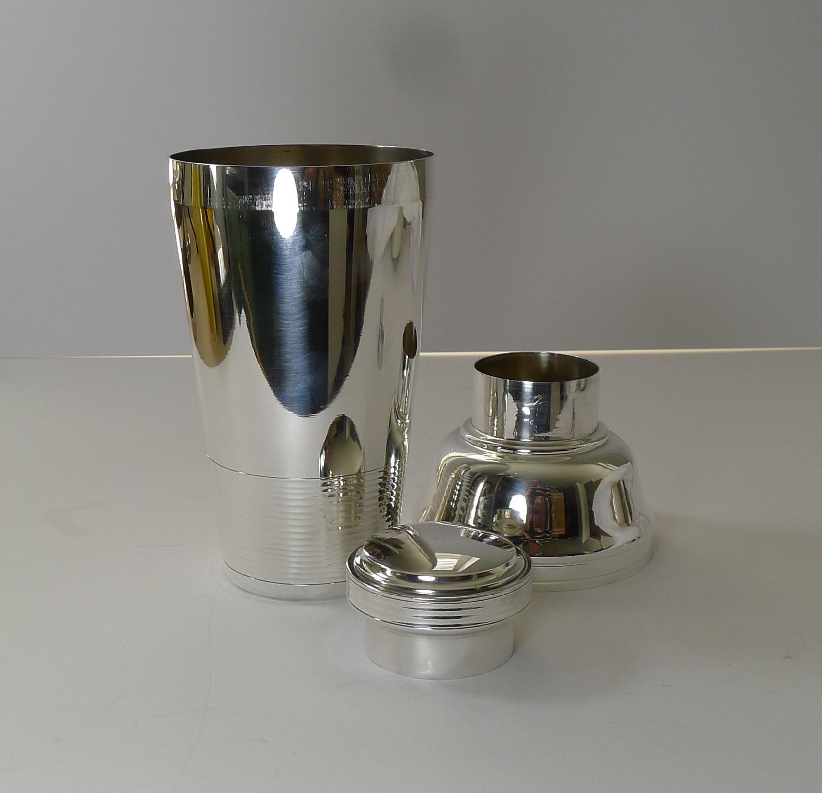 Striking Large French Art Deco Silver Plated Cocktail Shaker c.1930 4