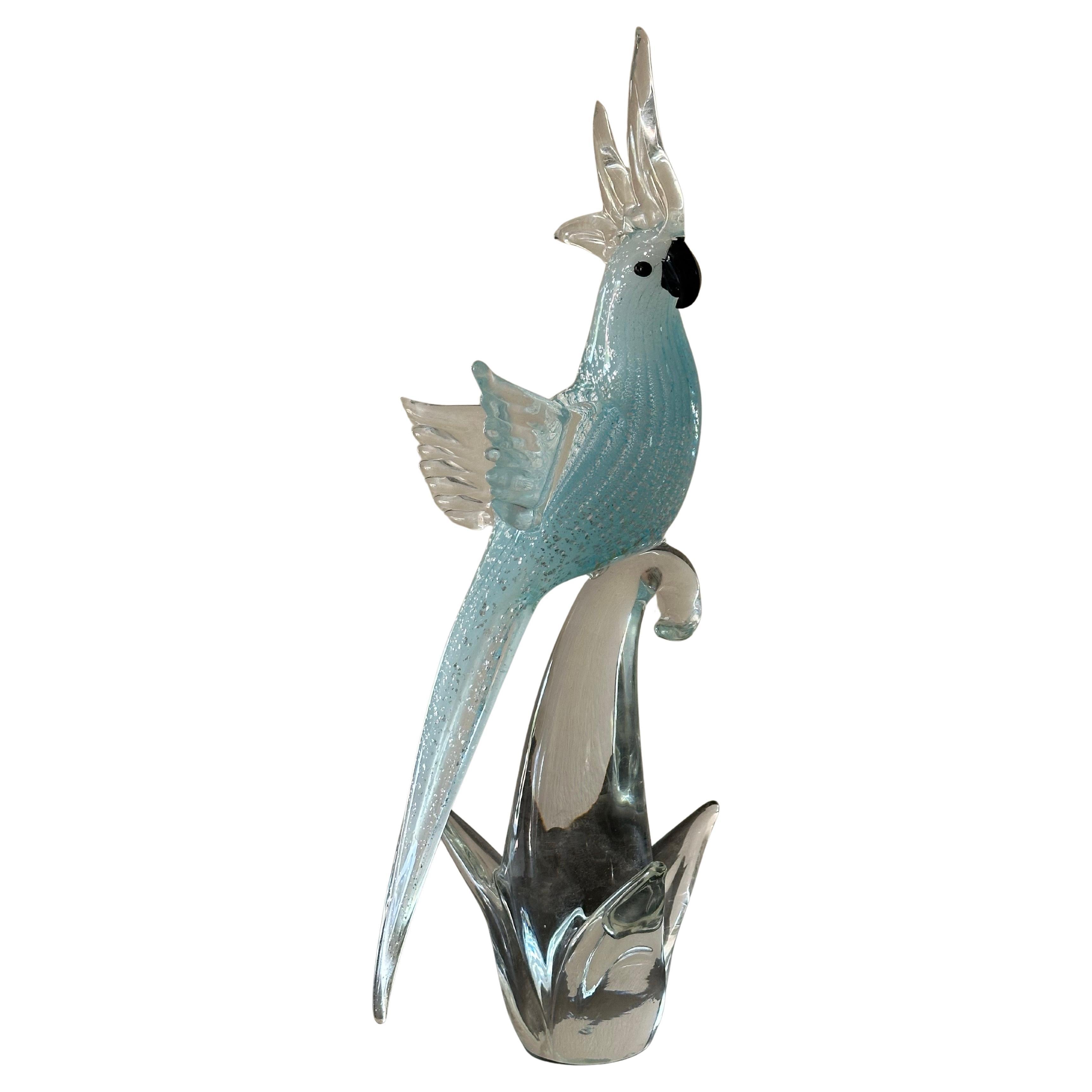 Scultura in vetro artistico di Murano con uccello e cacatua a macchie blu chiaro in vendita