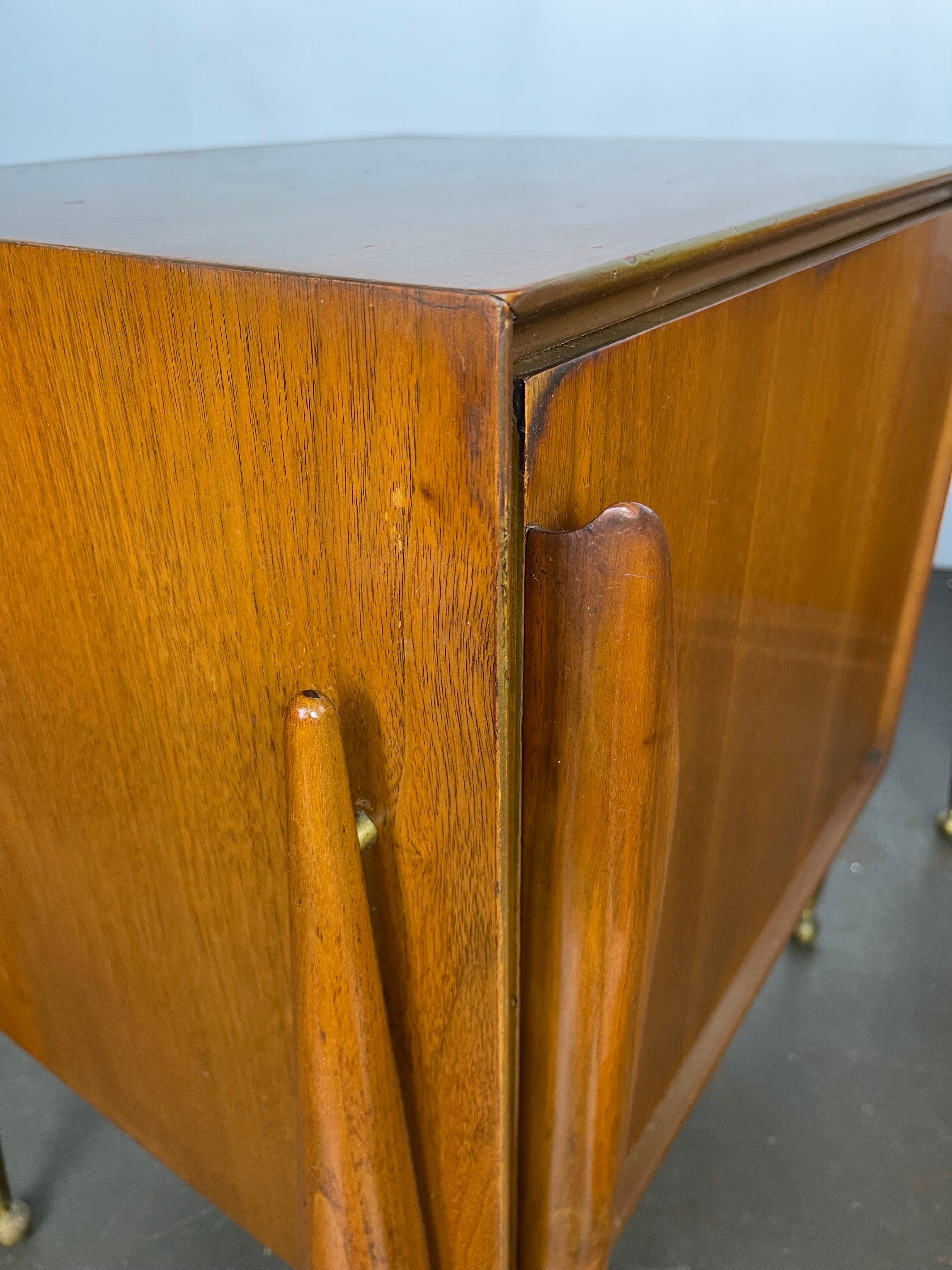 Mid-20th Century Striking Mid-Century Modern Nighstands by Specialty Woodcraft, 1957  For Sale