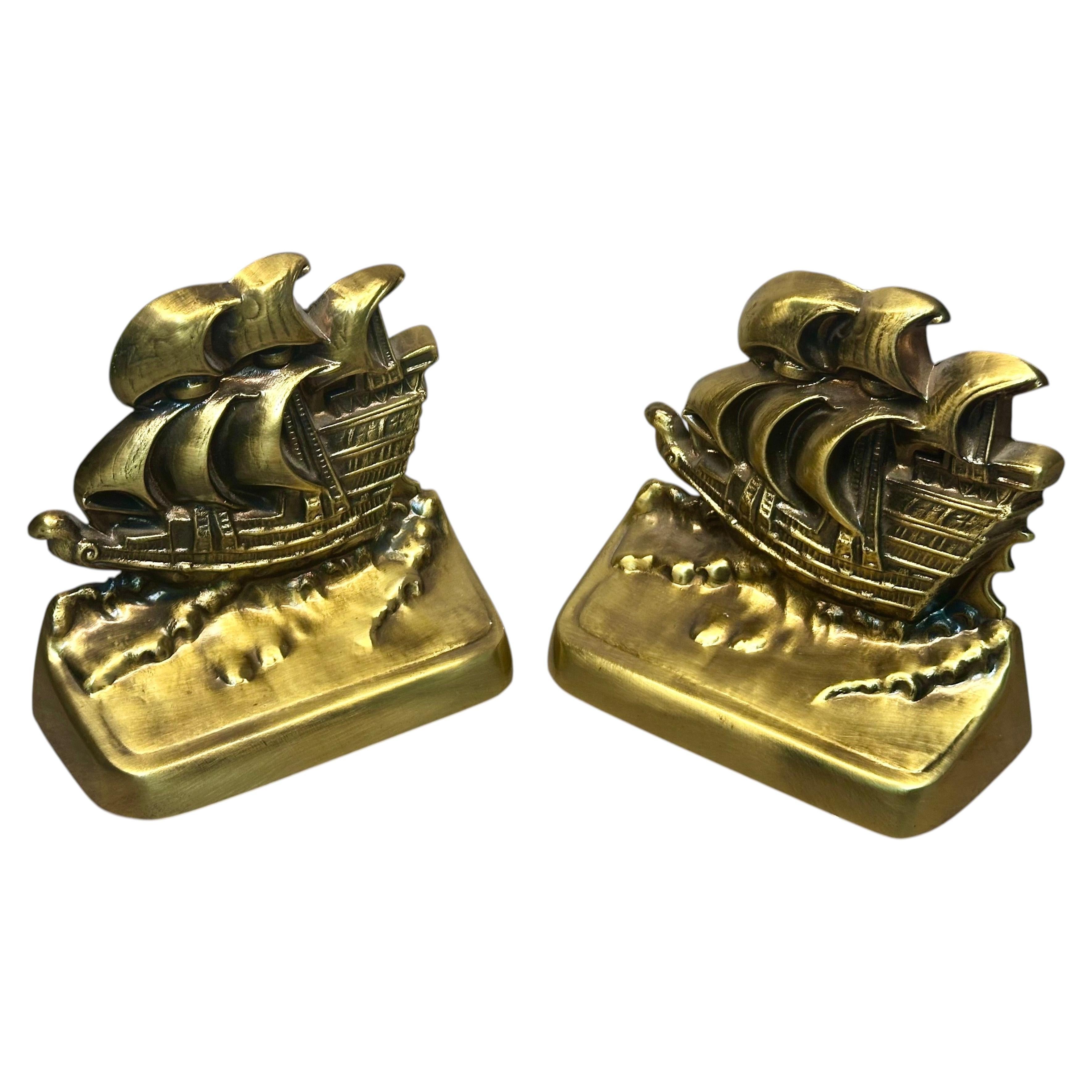 Striking Mid-Century Modern PM Craftsman Bronze-Clad Sailing Ship Bookends For Sale