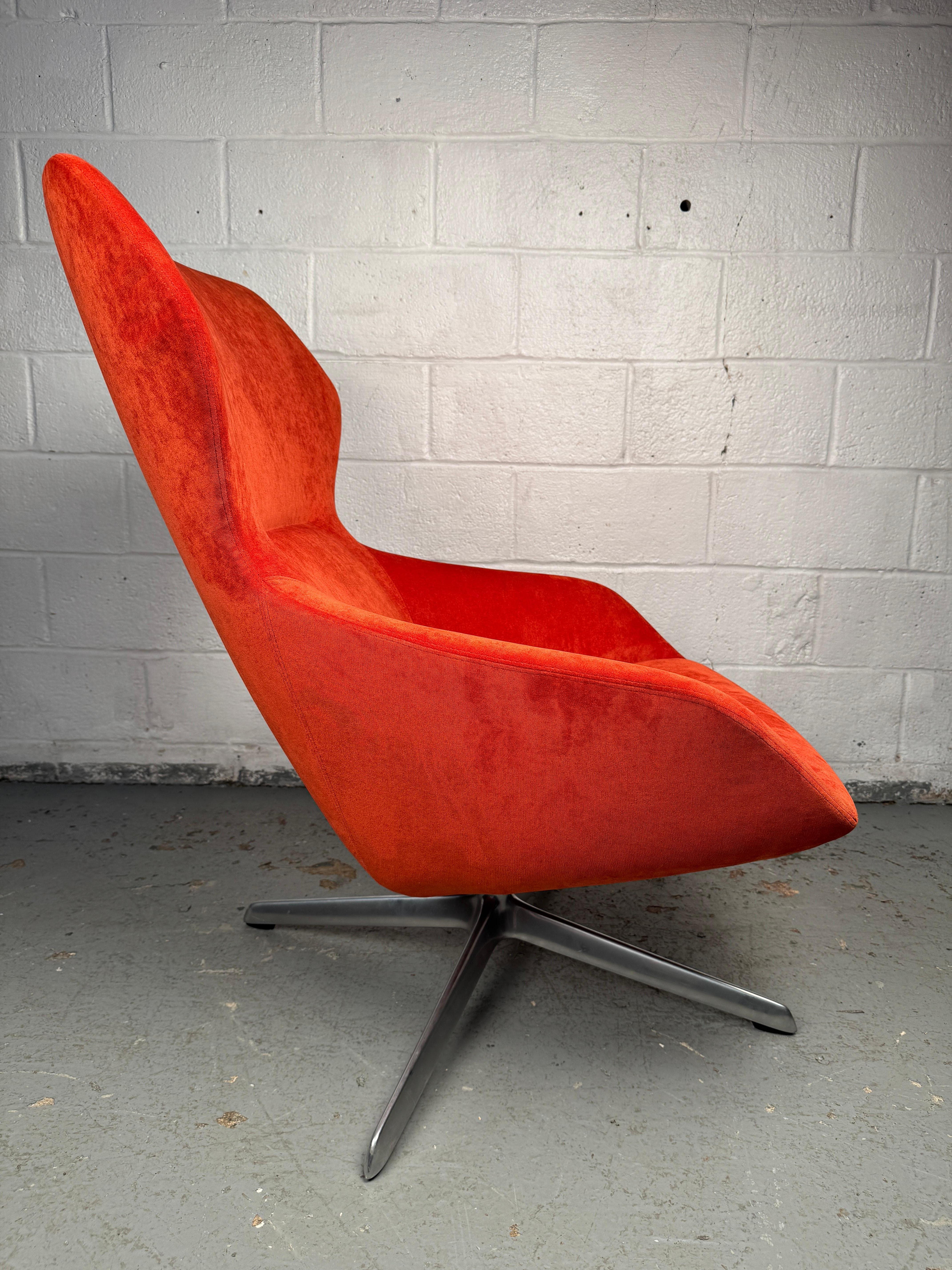 Fabric Striking Mid-Century Red Lounge Chair For Sale