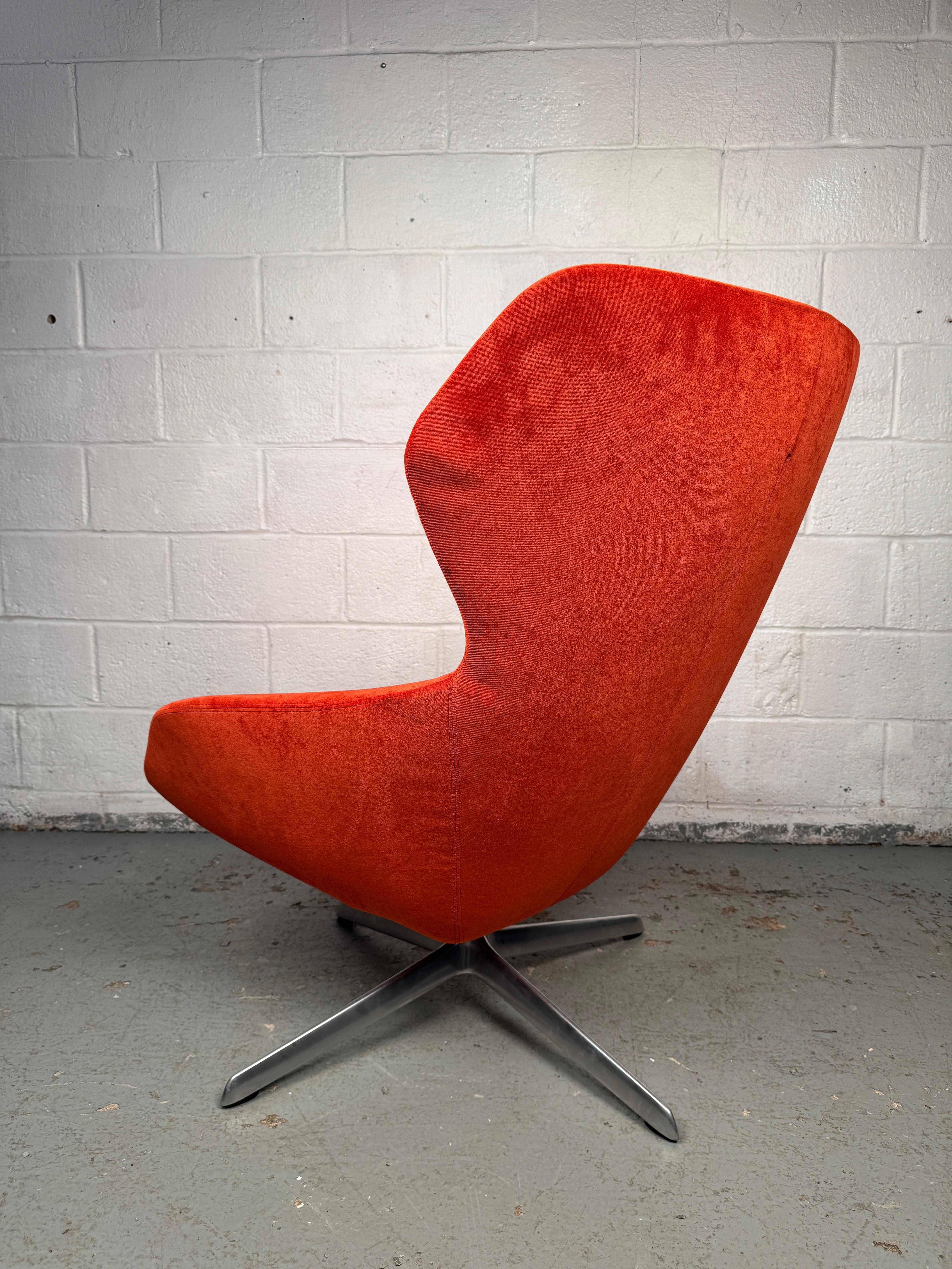 Striking Mid-Century Red Lounge Chair For Sale 2