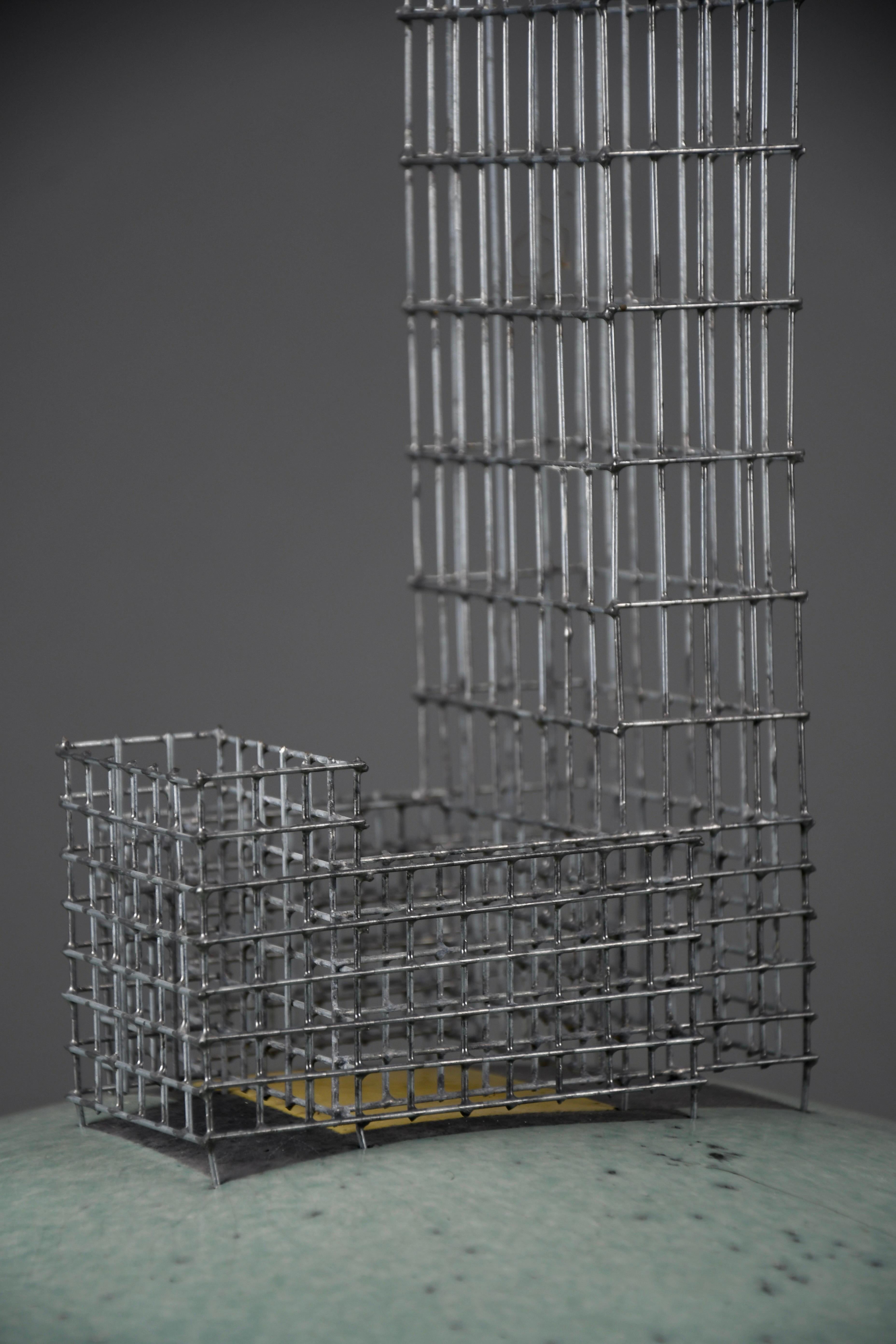 Striking mixed-media sculpture by Dutch artist Marieke Zwetsloot For Sale 4