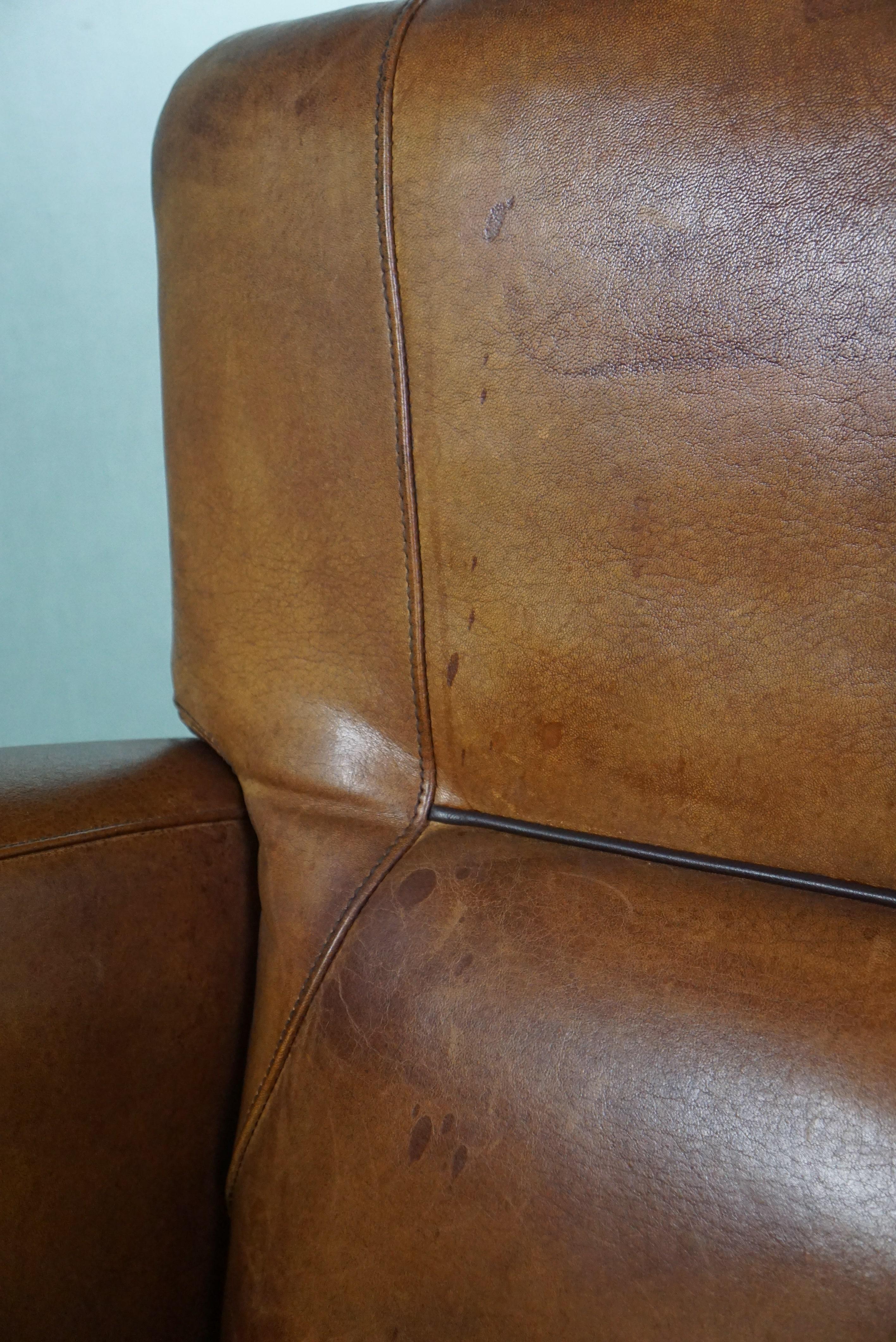 Remarquable fauteuil design moderne en cuir de mouton de haute qualité en vente 1