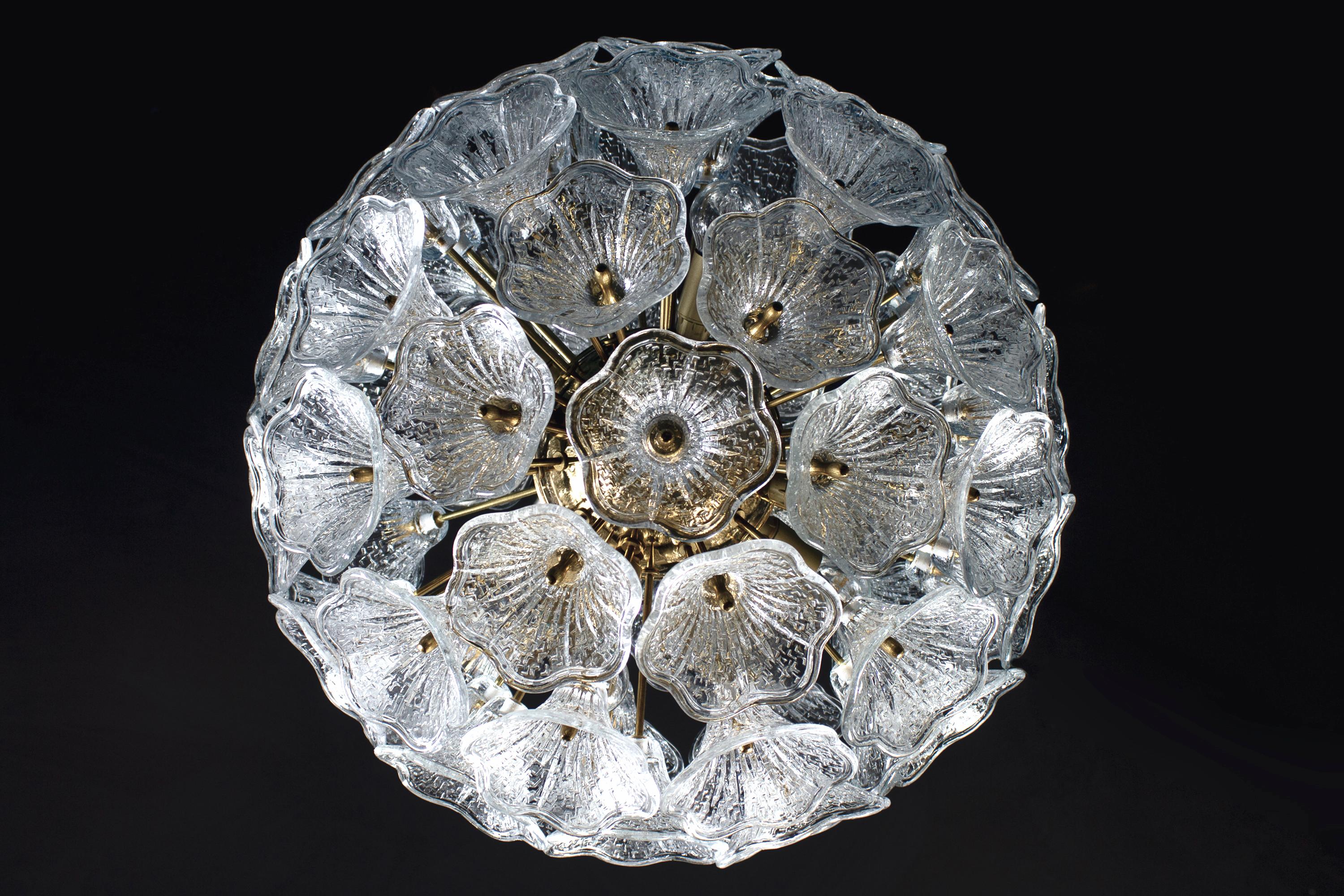Striking  Murano Glass Flower Sputnik Chandelier by P. Venini VeArt Italy 1960s For Sale 6