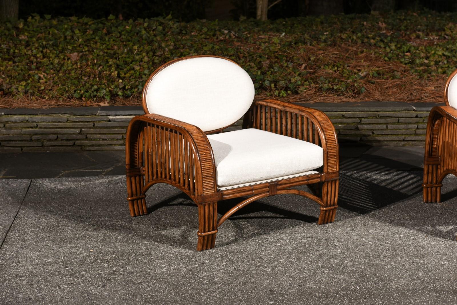 American Striking Pair of Art Deco Influenced Club Chairs by Brown Jordan, circa 1980 For Sale