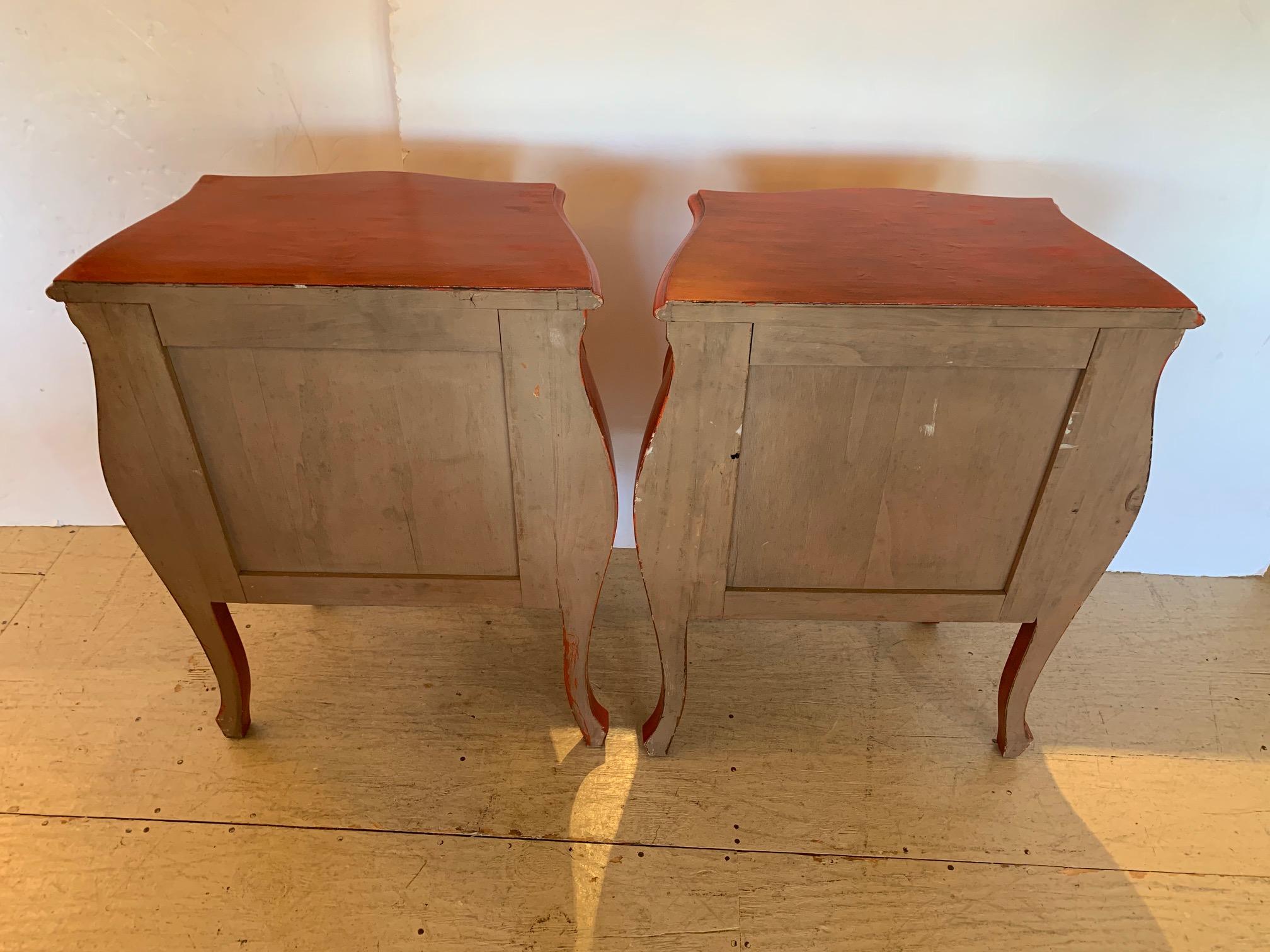 Striking Pair of French Style Pumpkin Orange Bombay Nightstands 2