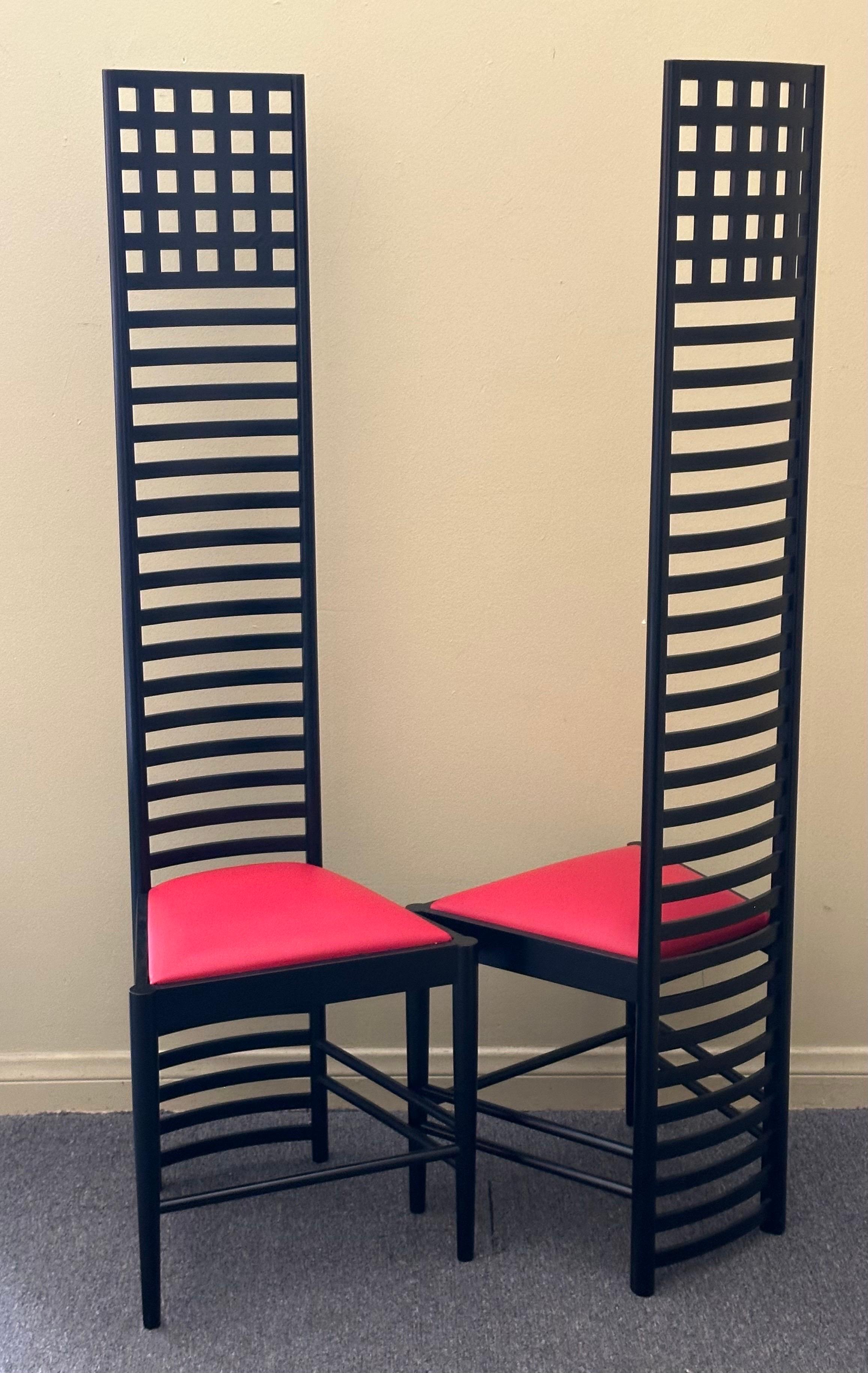 Paire de chaises Hill House conçues par Charles Mackintosh en vente 11