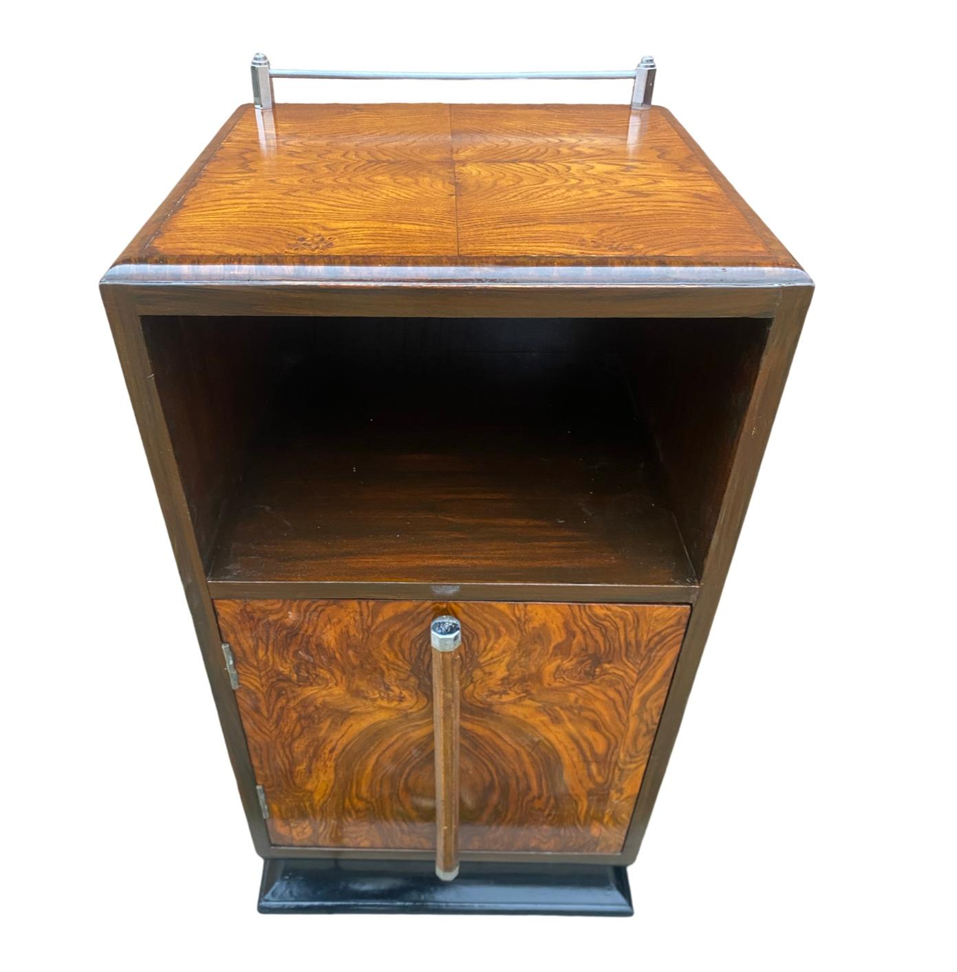 Striking pair of matching Art Deco Nightstands For Sale 2
