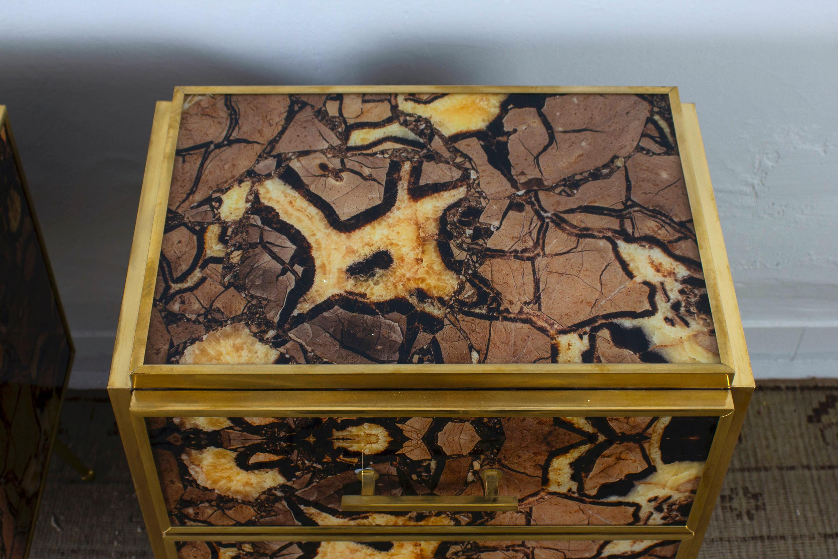 Italian Striking Pair of Mid-Century style Night Stands or Side Tables For Sale